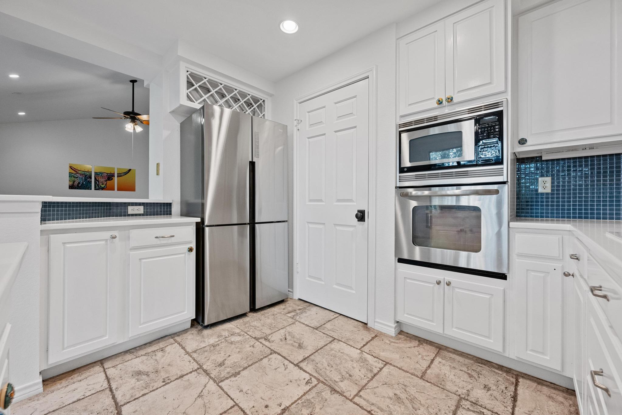 1000 Liberty Park Dr # 407, Austin, TX 78746