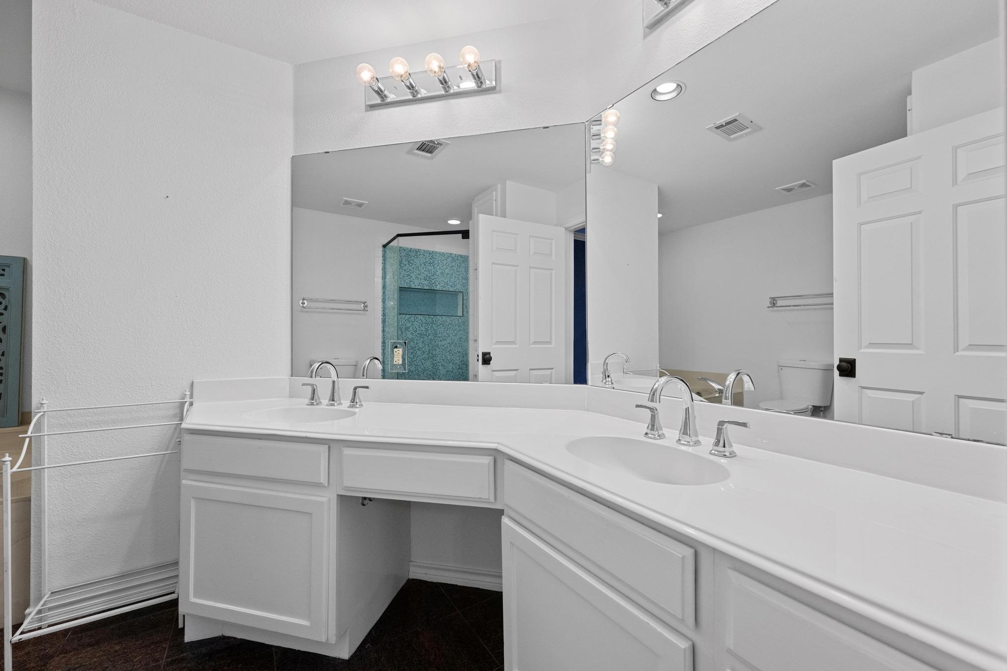 1000 Liberty Park Dr # 407, Austin, TX 78746
