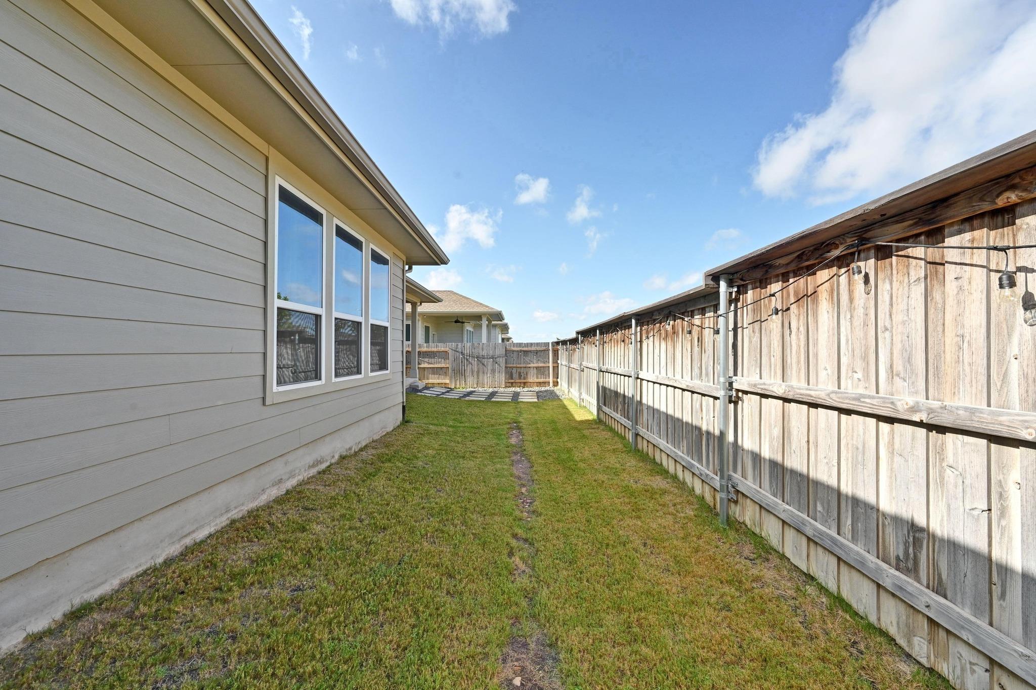 870 Texas Sage Loop, Buda, TX 78610