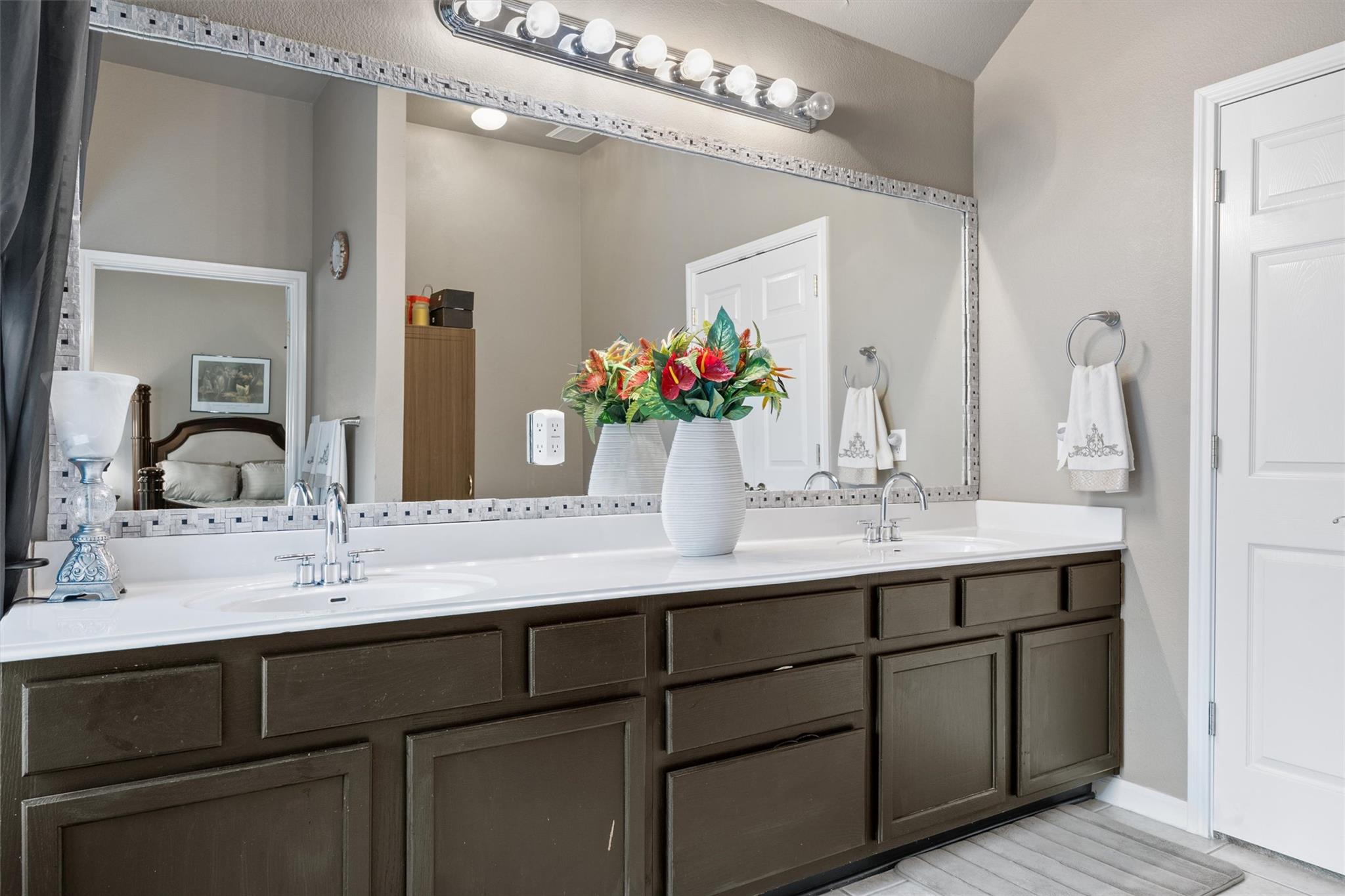 2204 Chincho Dr, Pflugerville, TX 78660