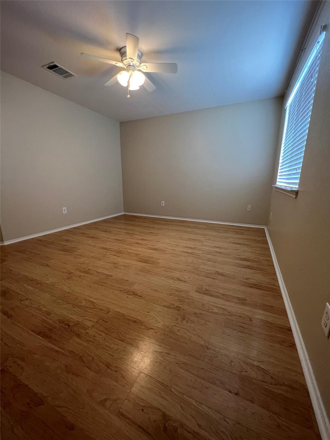 112 Mason Reed Cv, Kyle, TX 78640