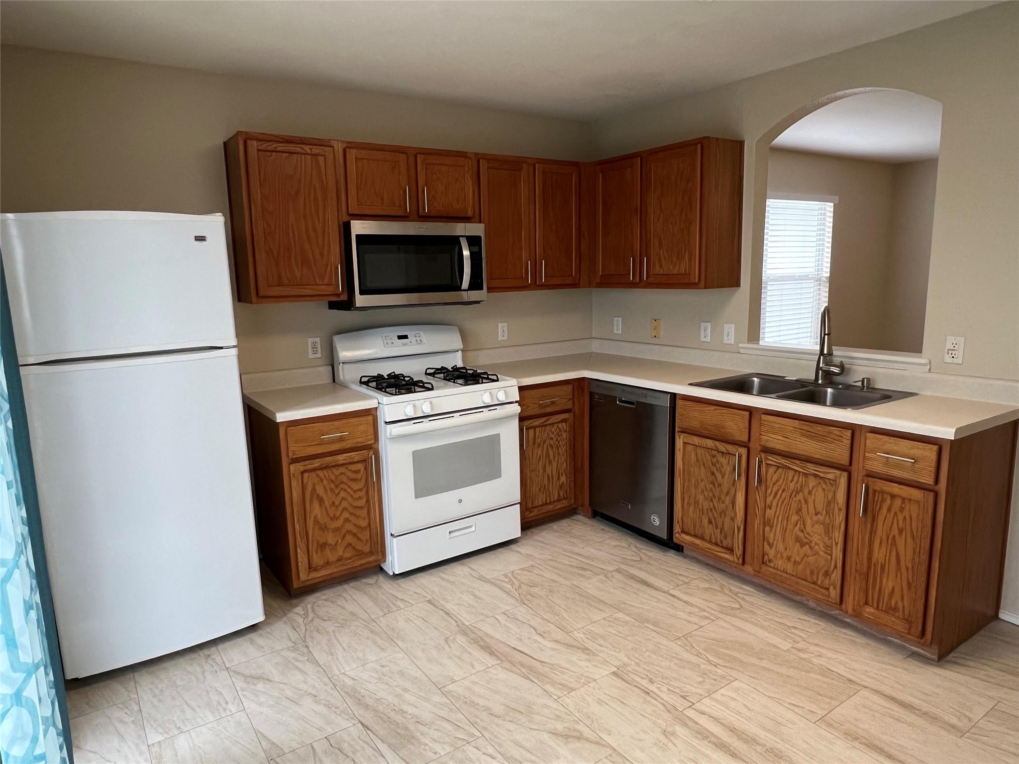 112 Mason Reed Cv, Kyle, TX 78640