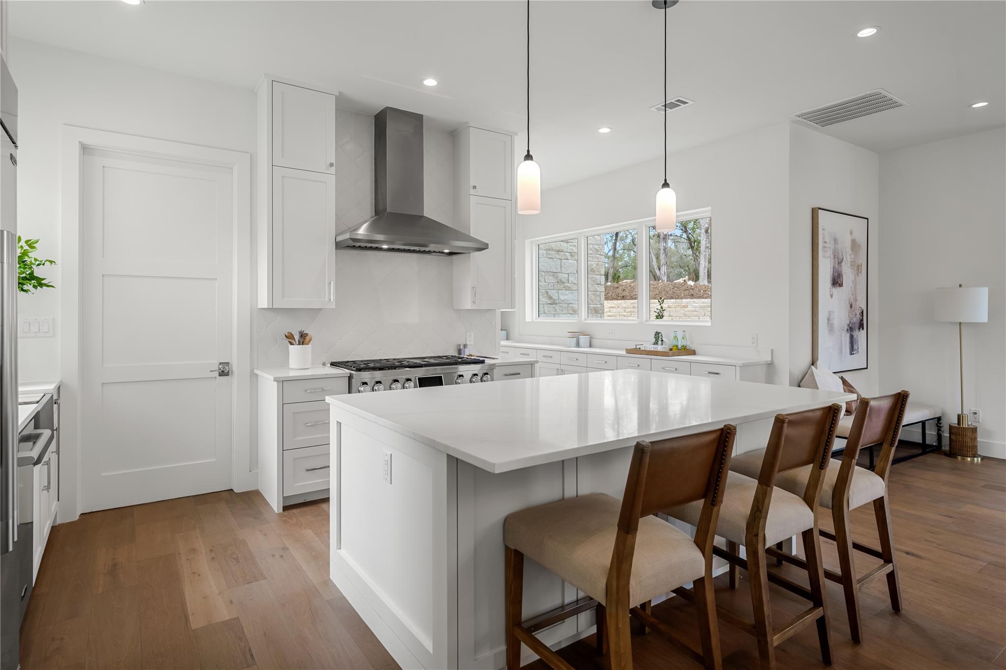 12120 FITZHUGH Pl, Dripping Springs, TX 78620