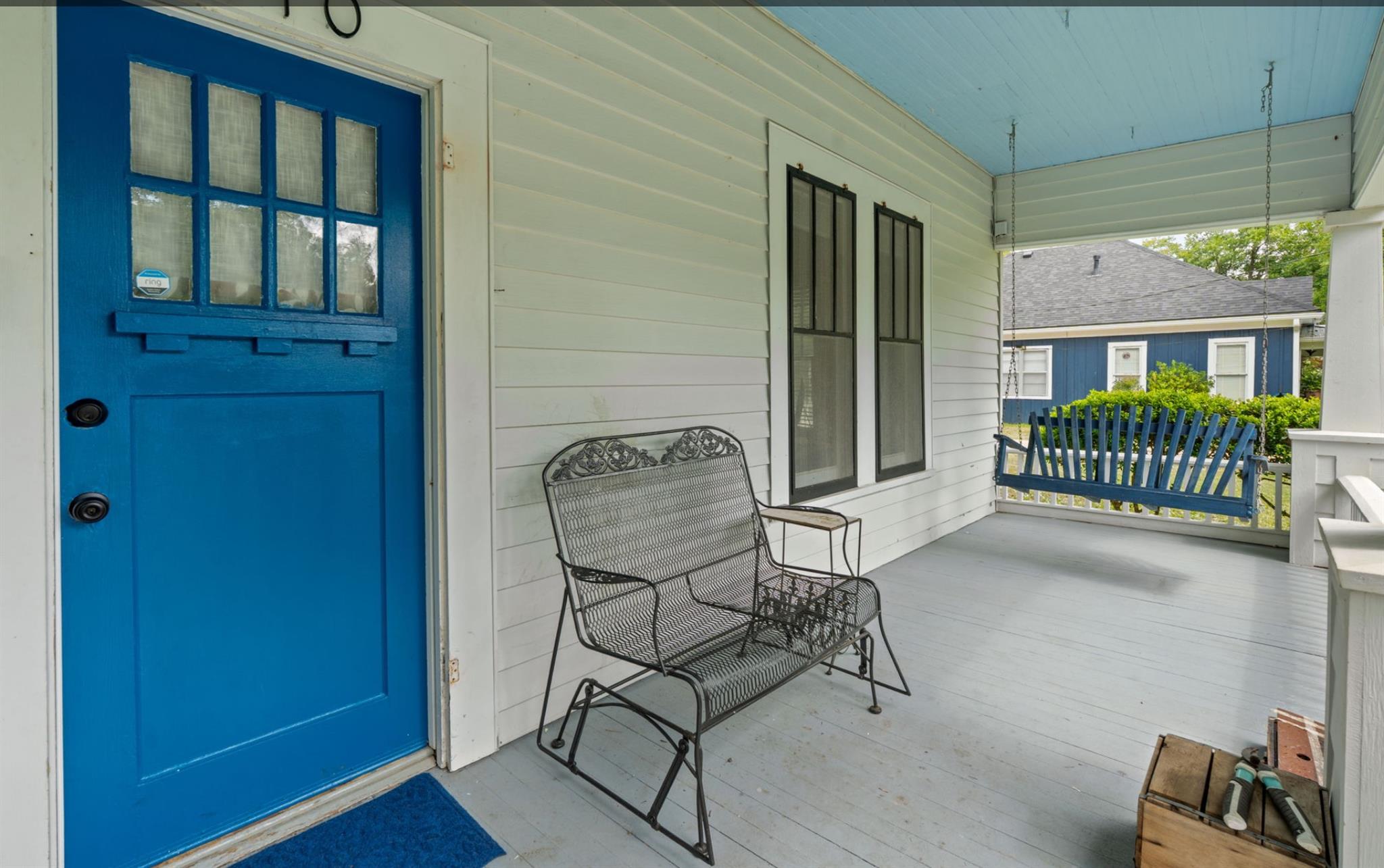 510 S Guadalupe St, Lockhart, TX 78644