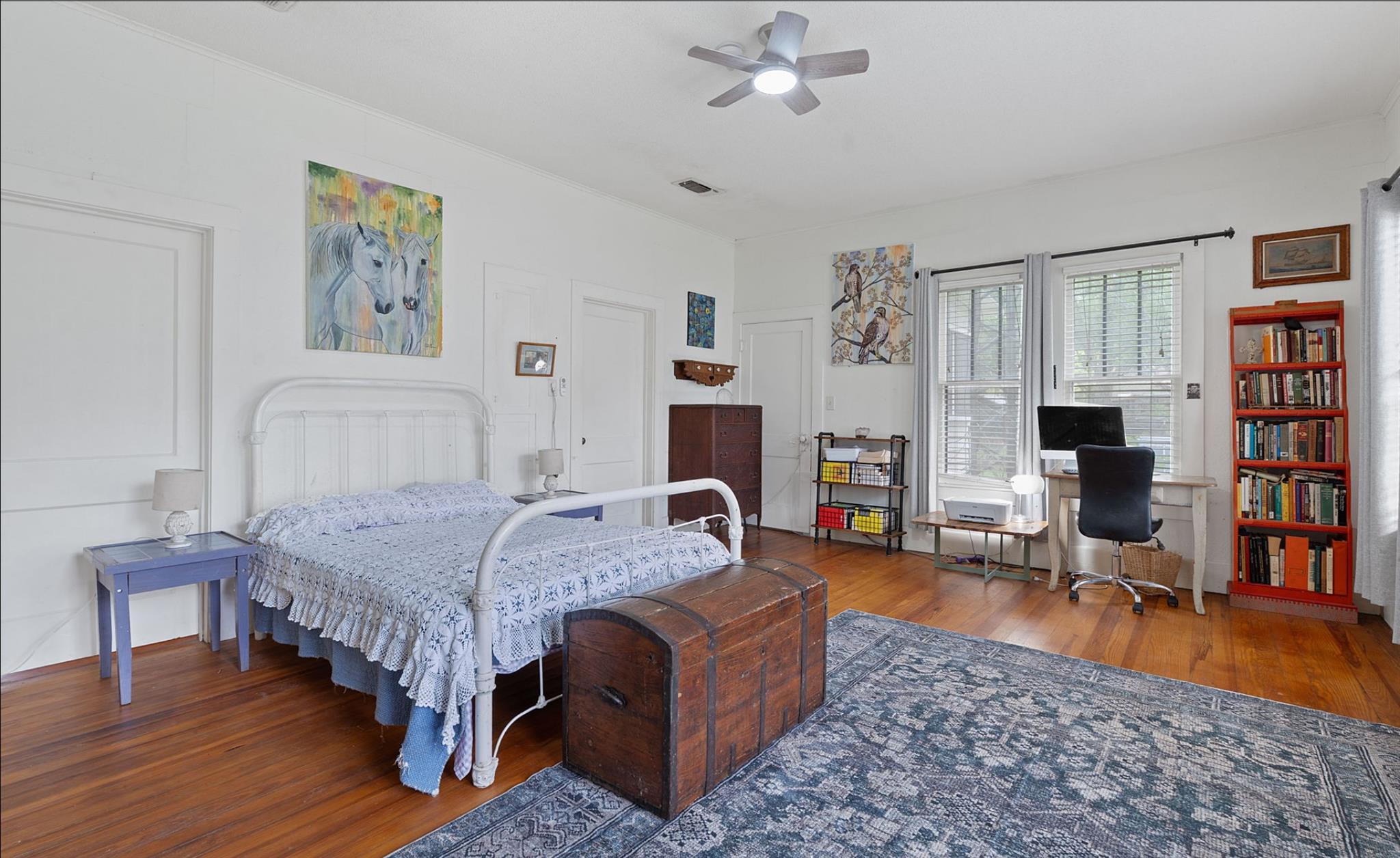 510 S Guadalupe St, Lockhart, TX 78644