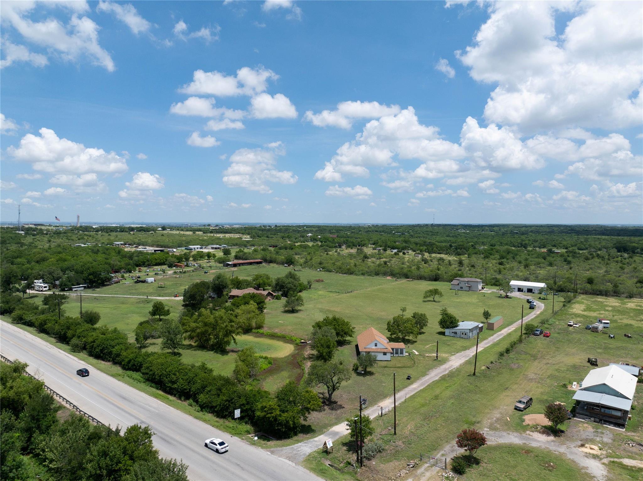 14512 FM 812, Del Valle, TX 78617