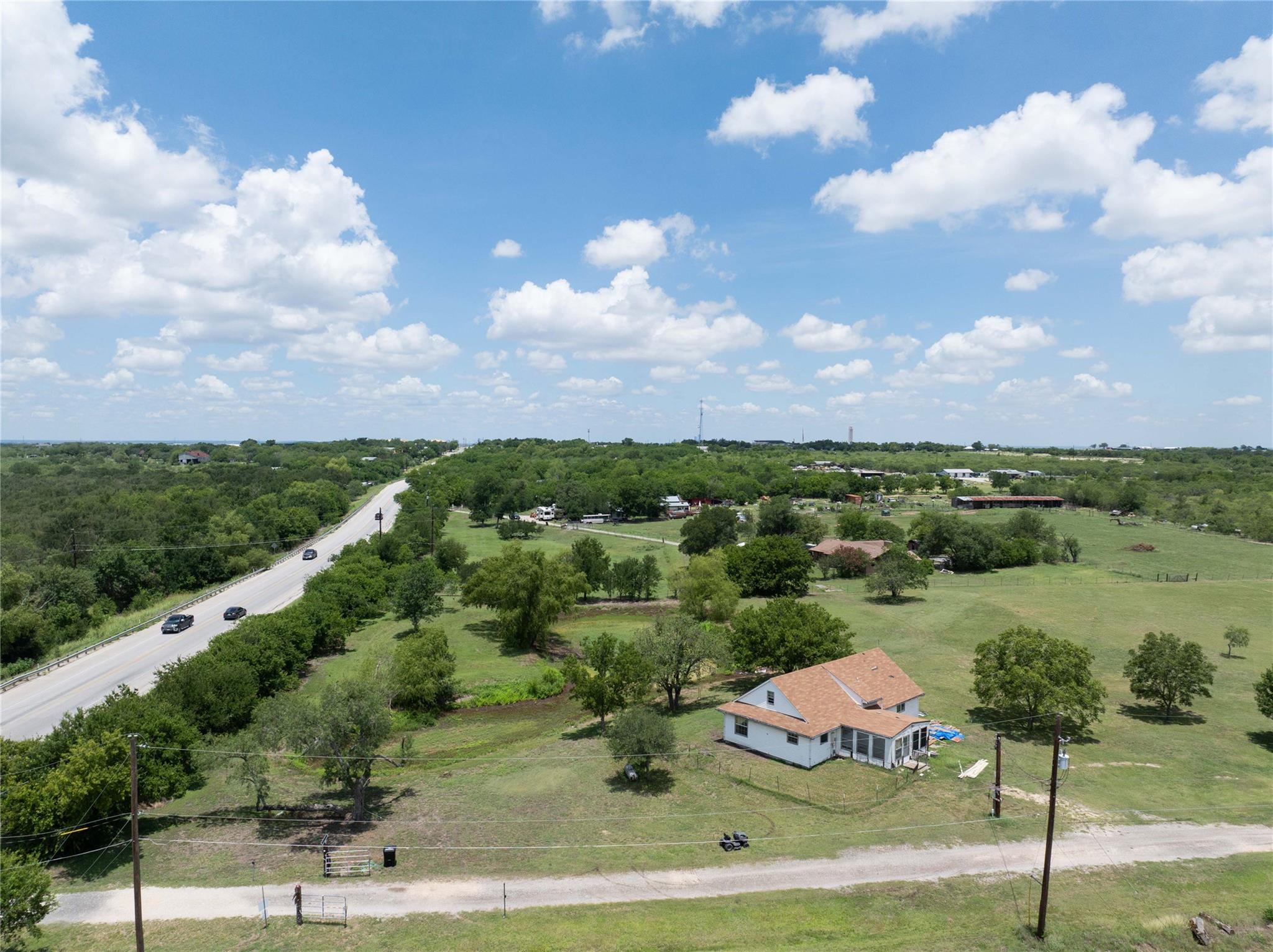 14512 FM 812, Del Valle, TX 78617