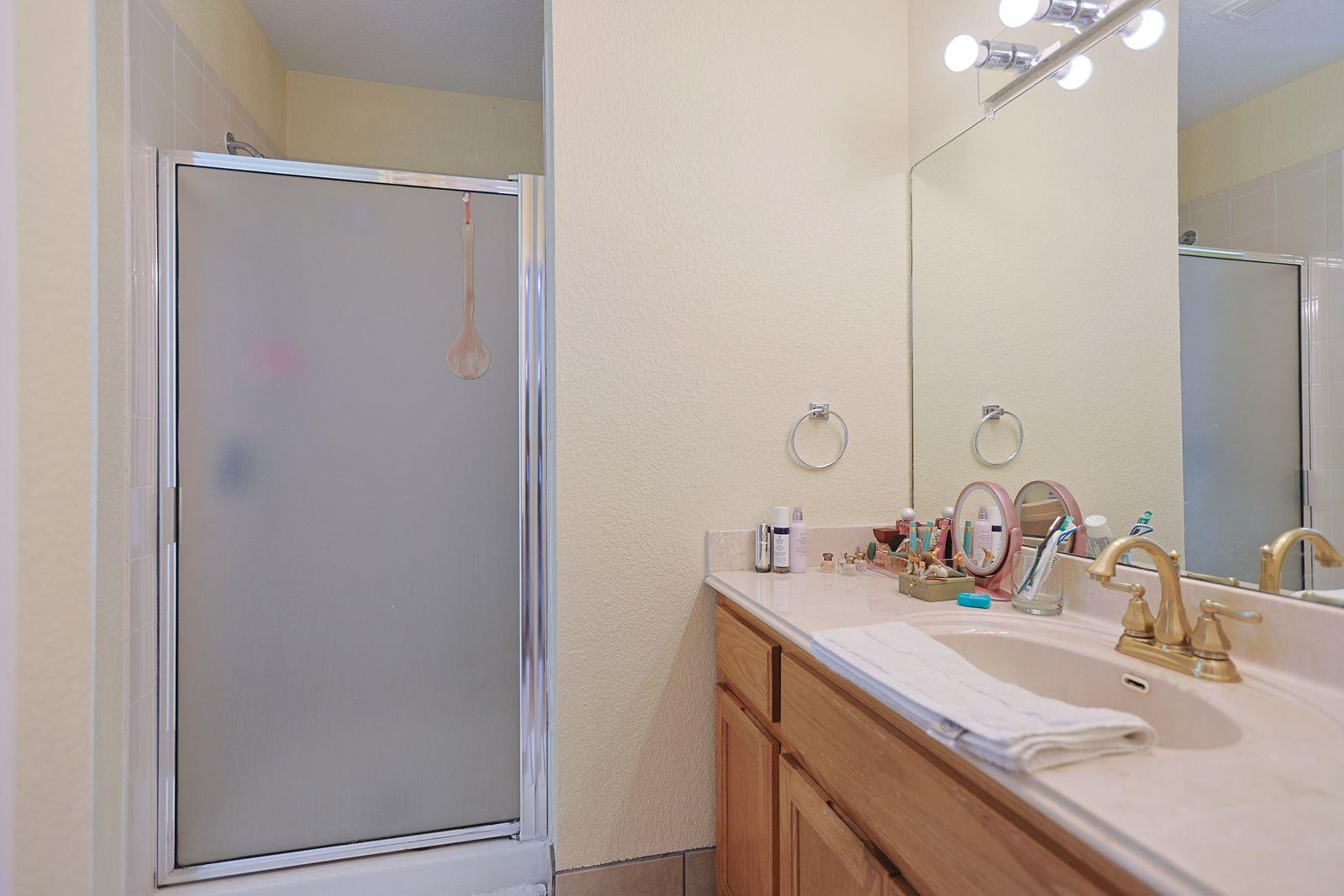 14512 FM 812, Del Valle, TX 78617
