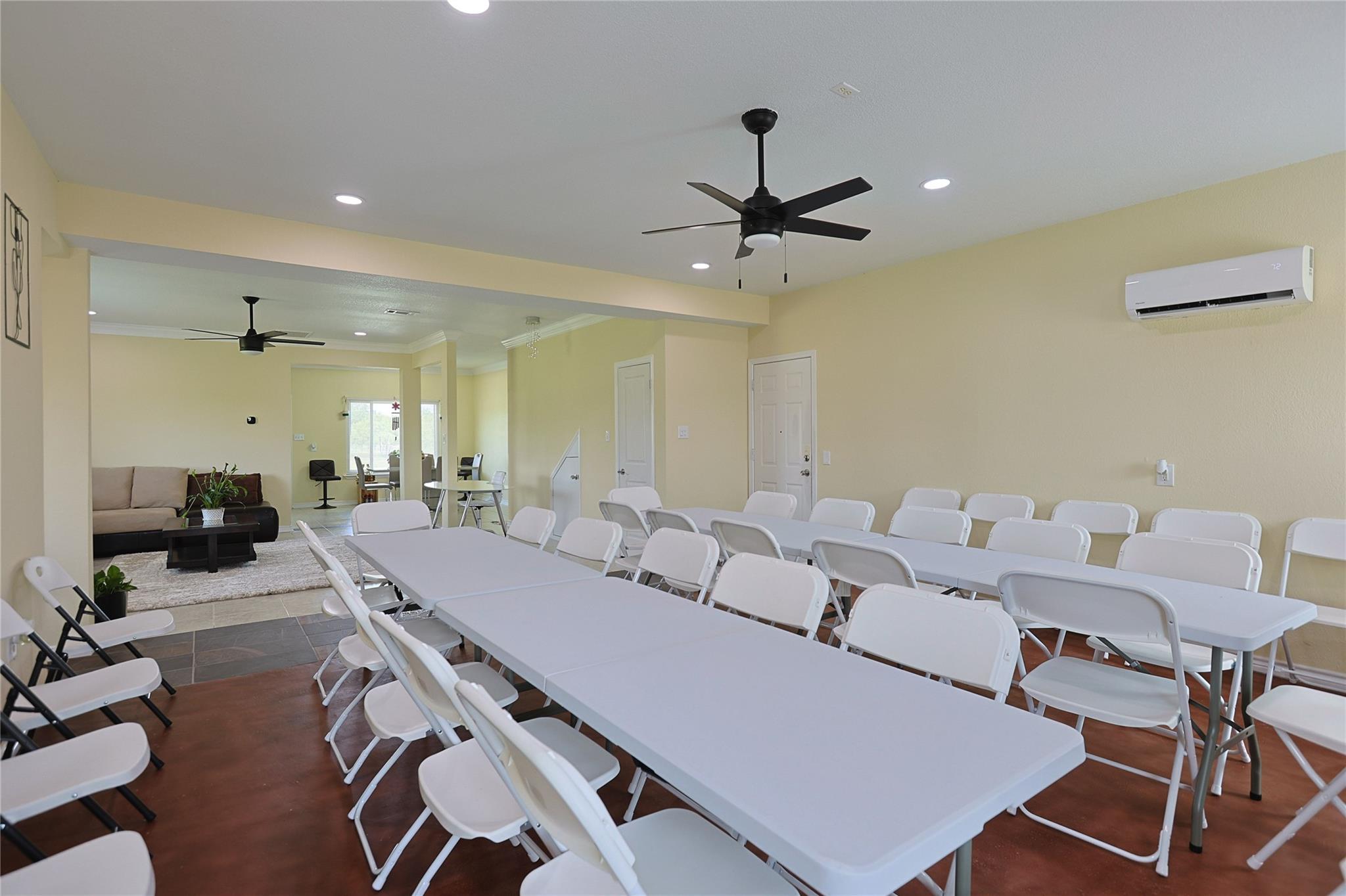 14512 FM 812, Del Valle, TX 78617