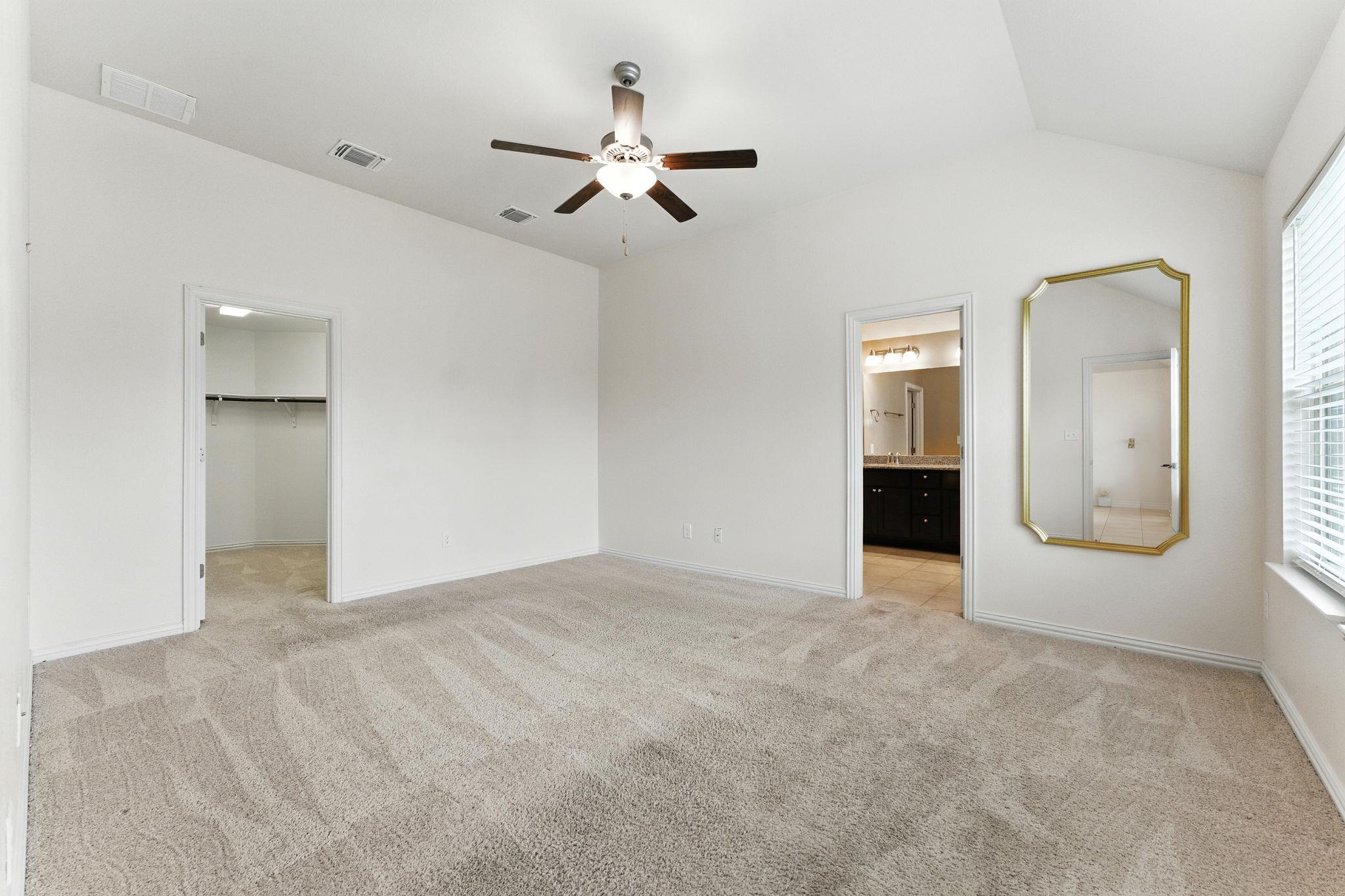 237 Red Granite Dr, Dripping Springs, TX 78620