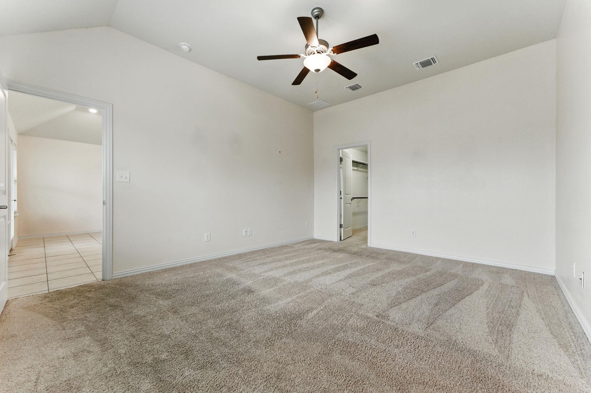 237 Red Granite Dr, Dripping Springs, TX 78620