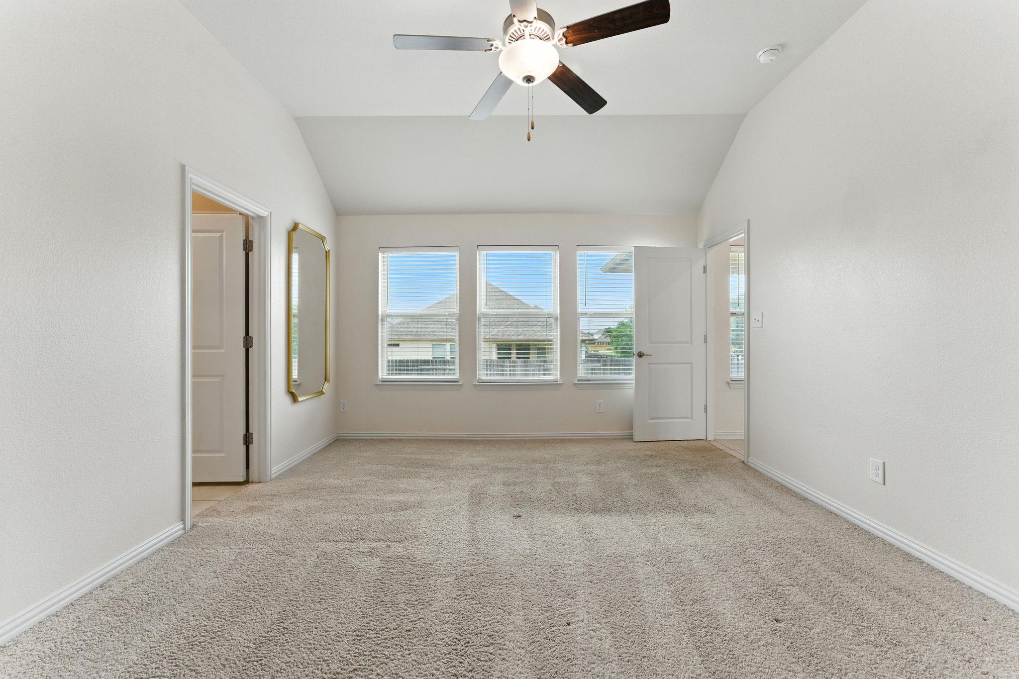 237 Red Granite Dr, Dripping Springs, TX 78620