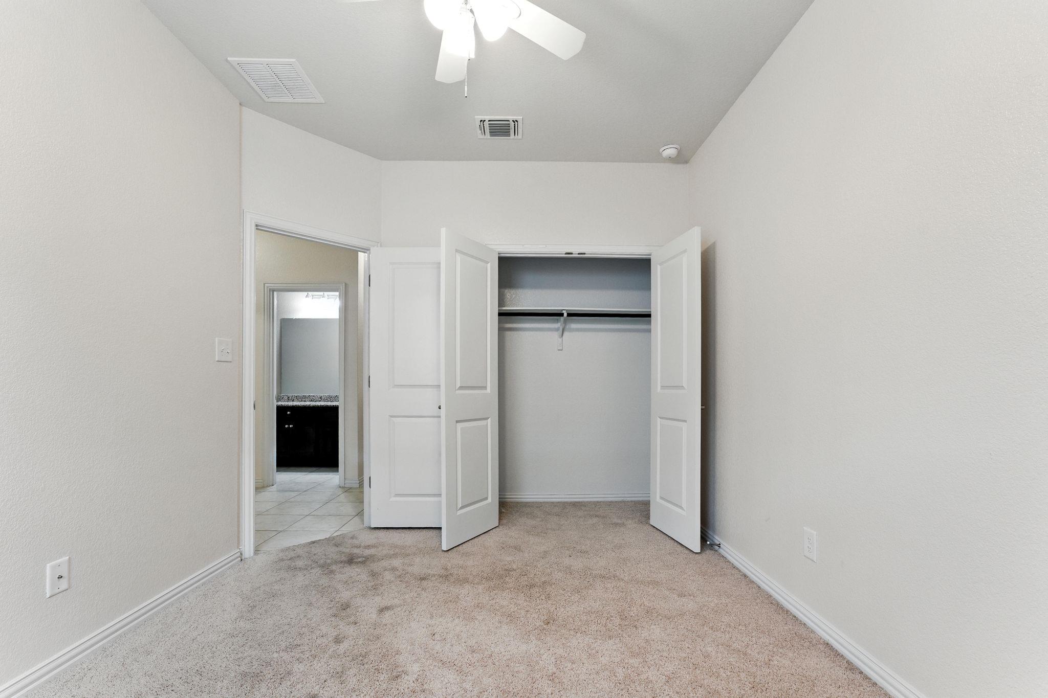 237 Red Granite Dr, Dripping Springs, TX 78620