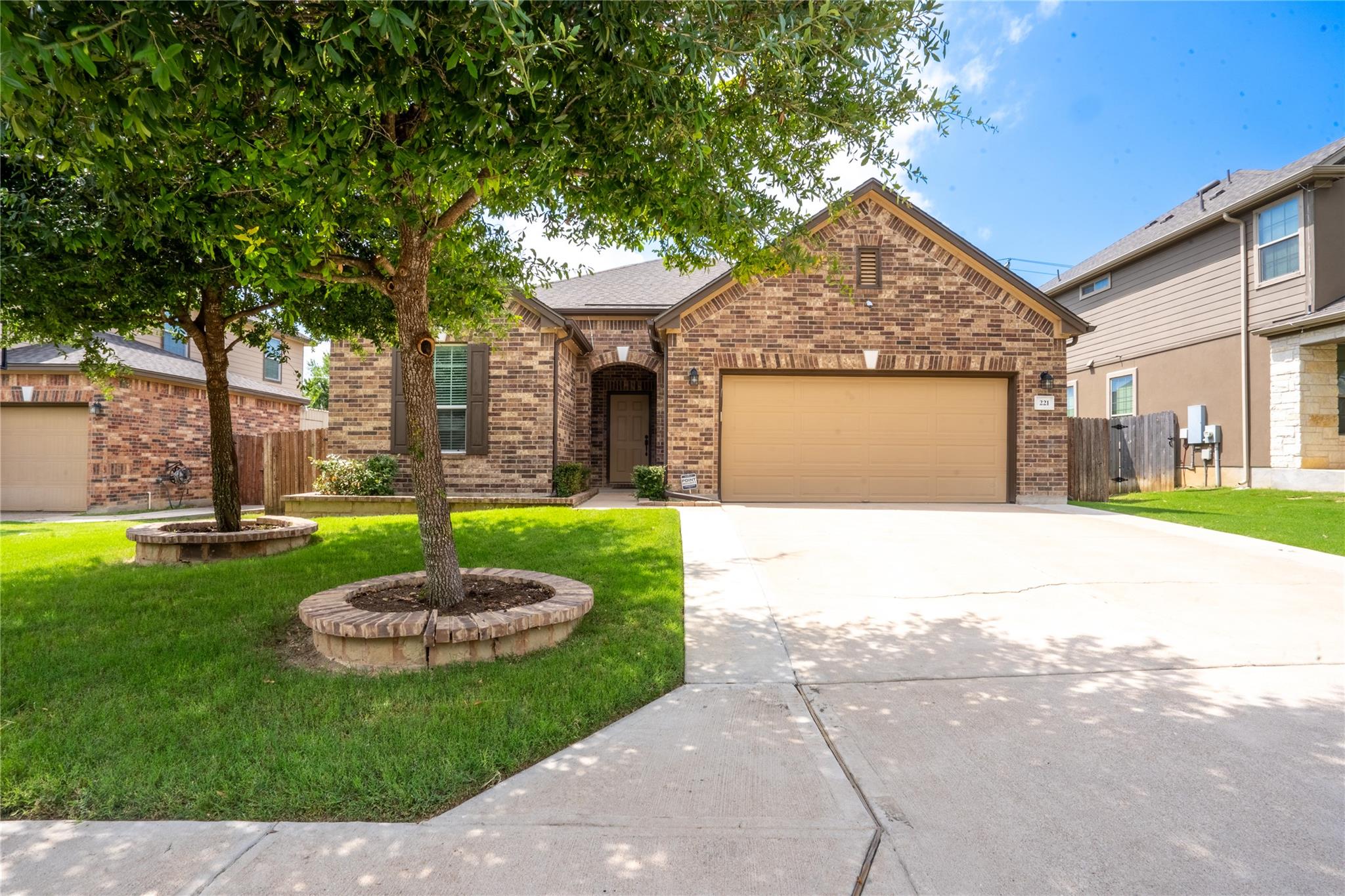 221 Culebra Dr, Georgetown, TX 78626