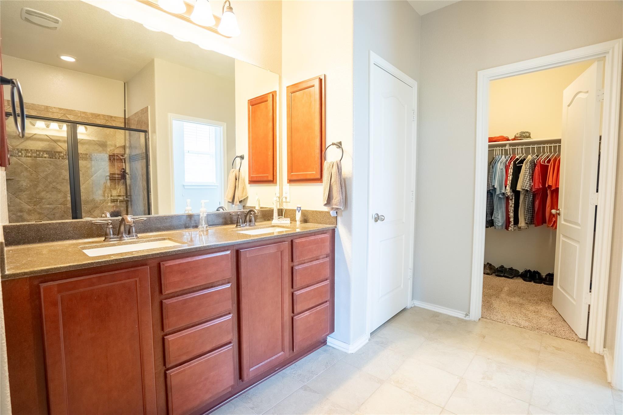 221 Culebra Dr, Georgetown, TX 78626