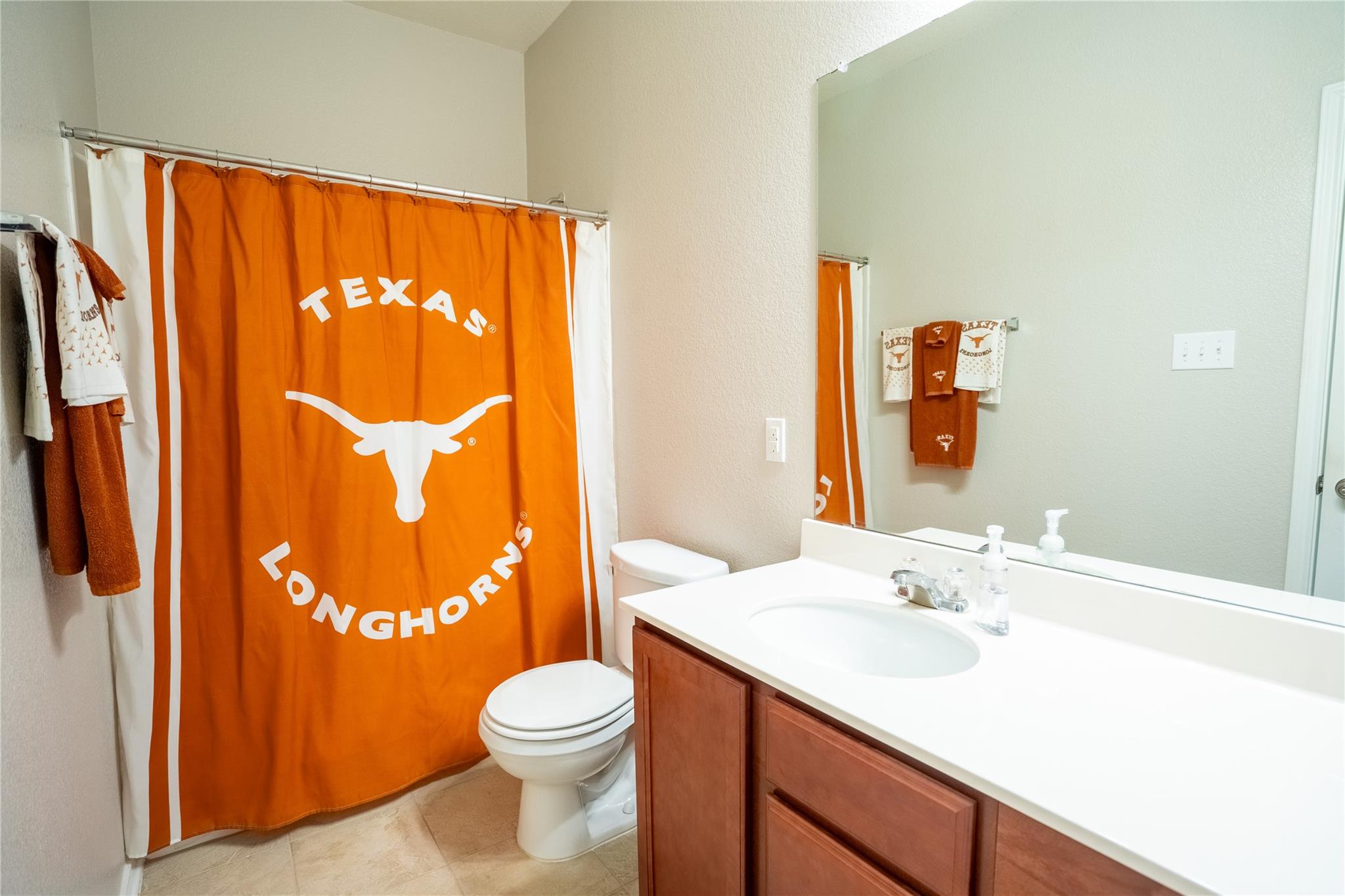 221 Culebra Dr, Georgetown, TX 78626