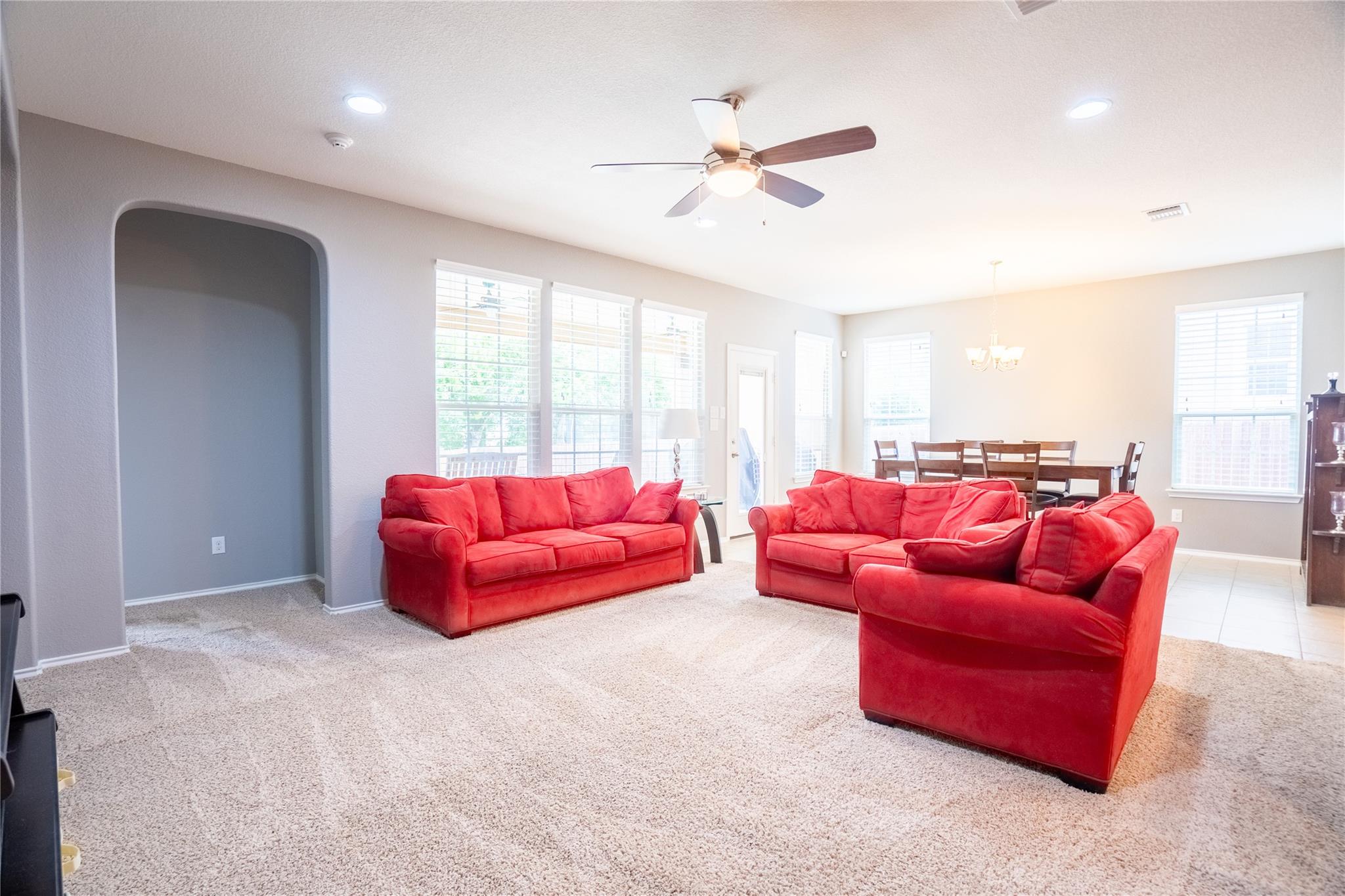221 Culebra Dr, Georgetown, TX 78626
