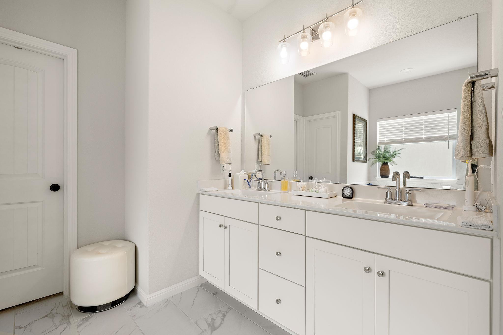 3006 Ottaviano Way, Hutto, TX 78634