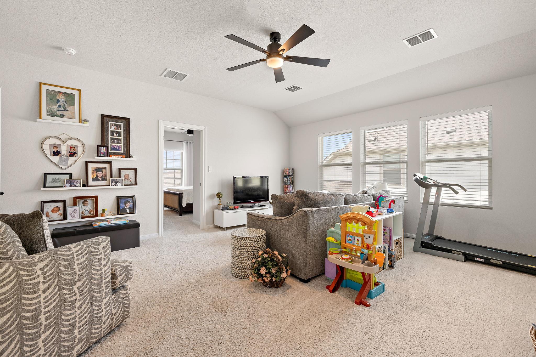 3006 Ottaviano Way, Hutto, TX 78634