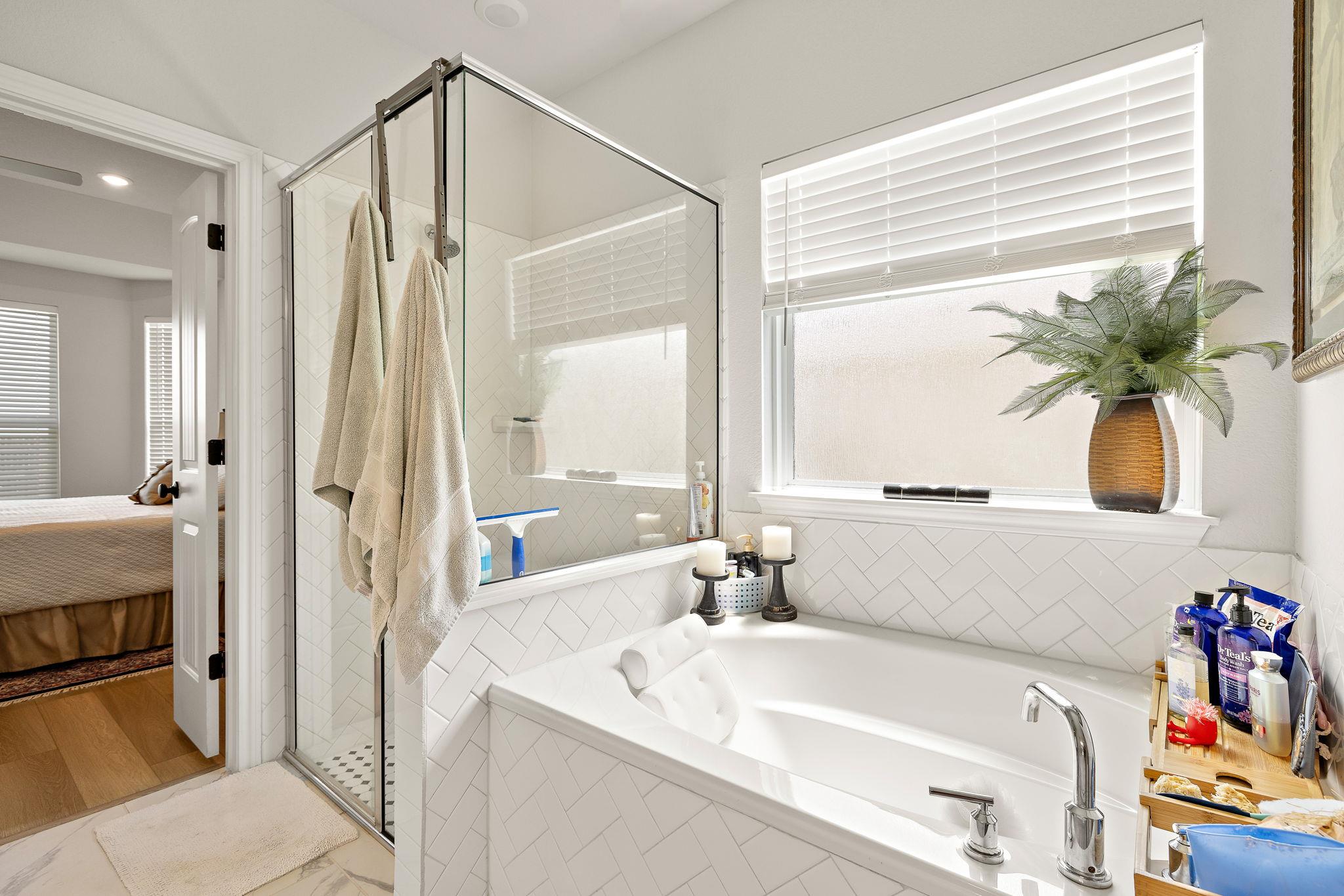 3006 Ottaviano Way, Hutto, TX 78634