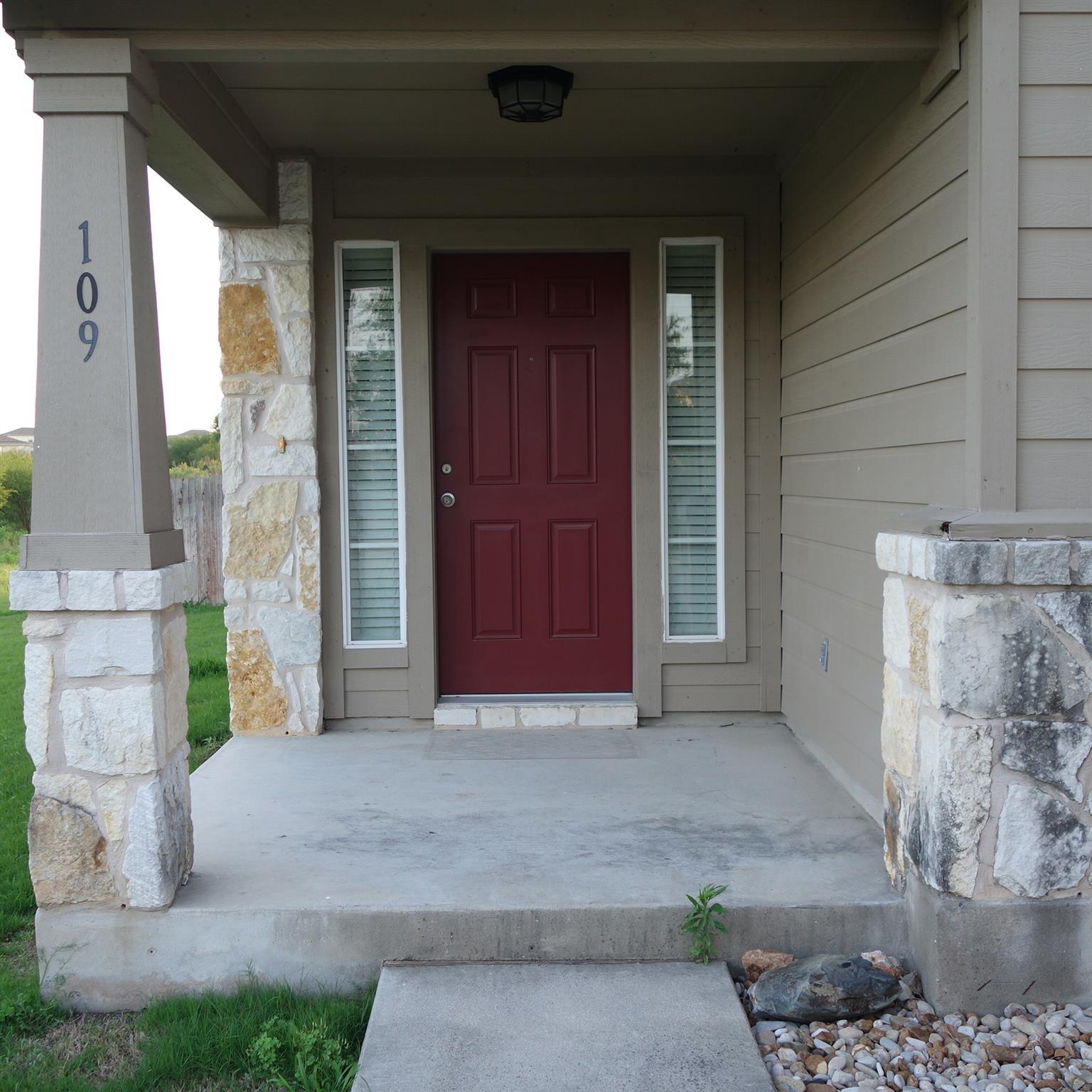 109 Caddis Cv, Kyle, TX 78640