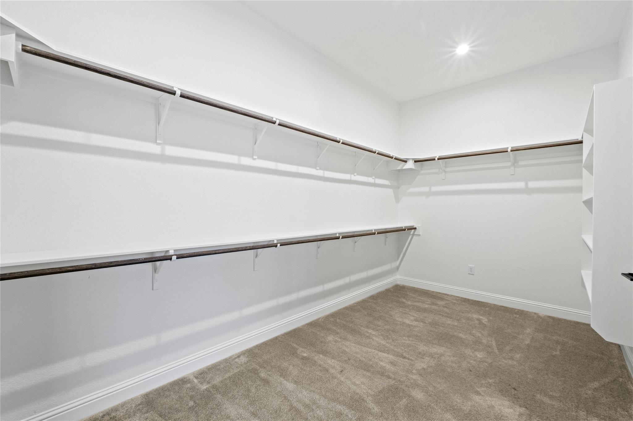 2324 Bel Paese Bnd, Leander, TX 78641