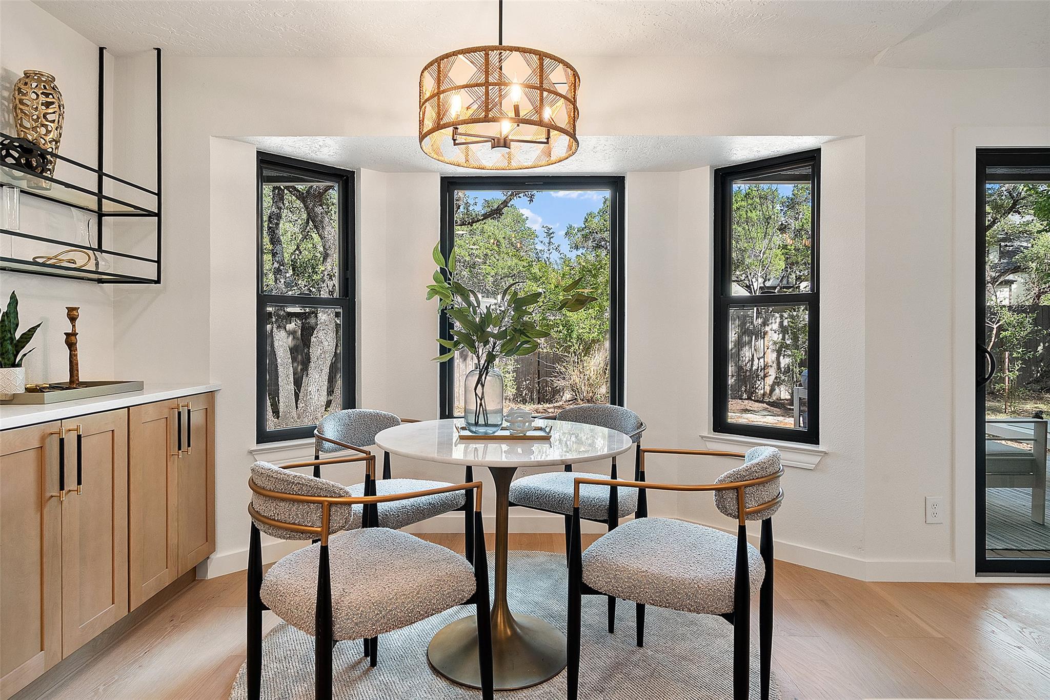 506 Explorer, Lakeway, TX 78734