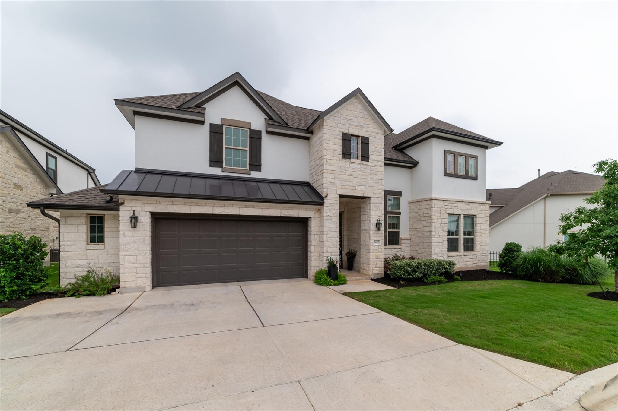 2400 Sunset Vista Cir # 39, Spicewood, TX 78669