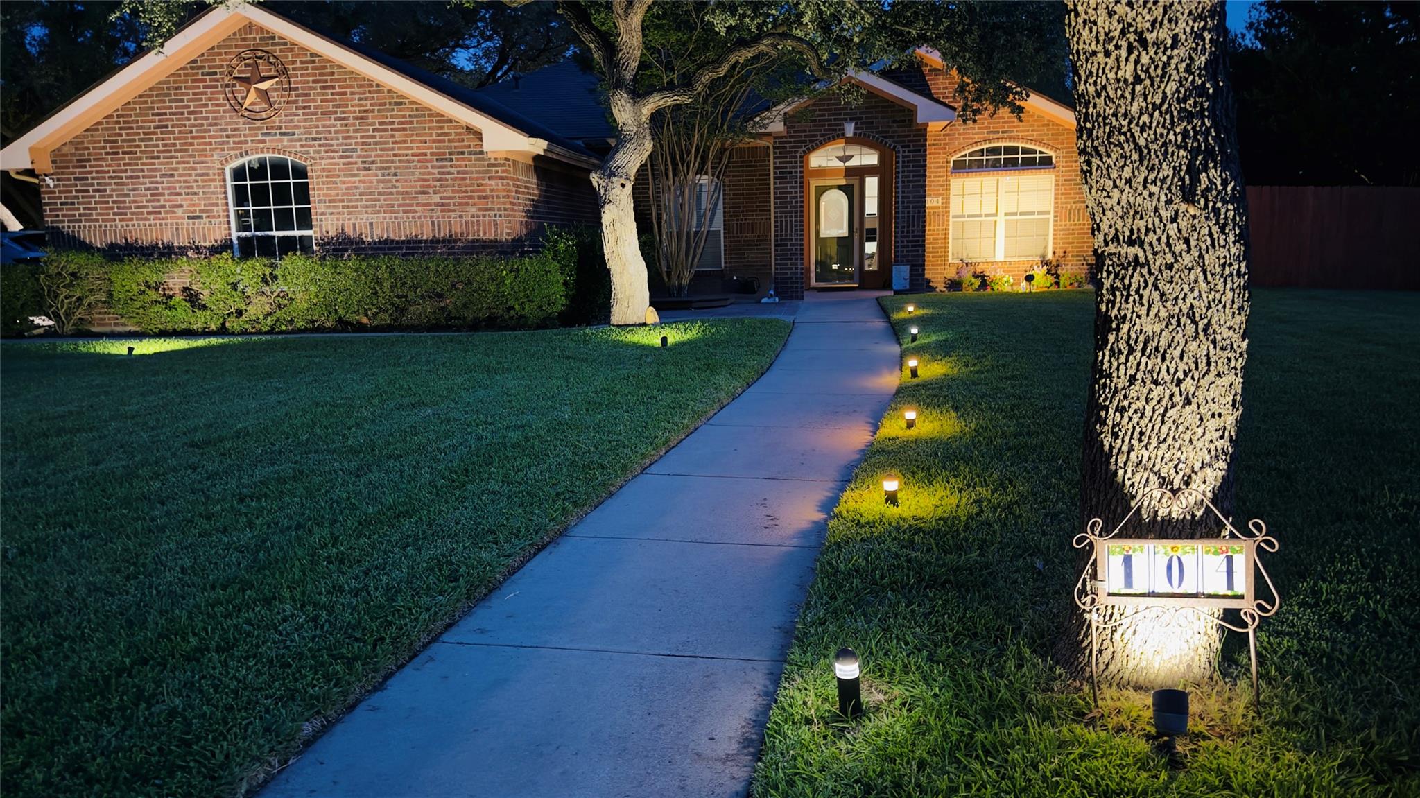 104 Jesse James Dr, Nolanville, TX 76559