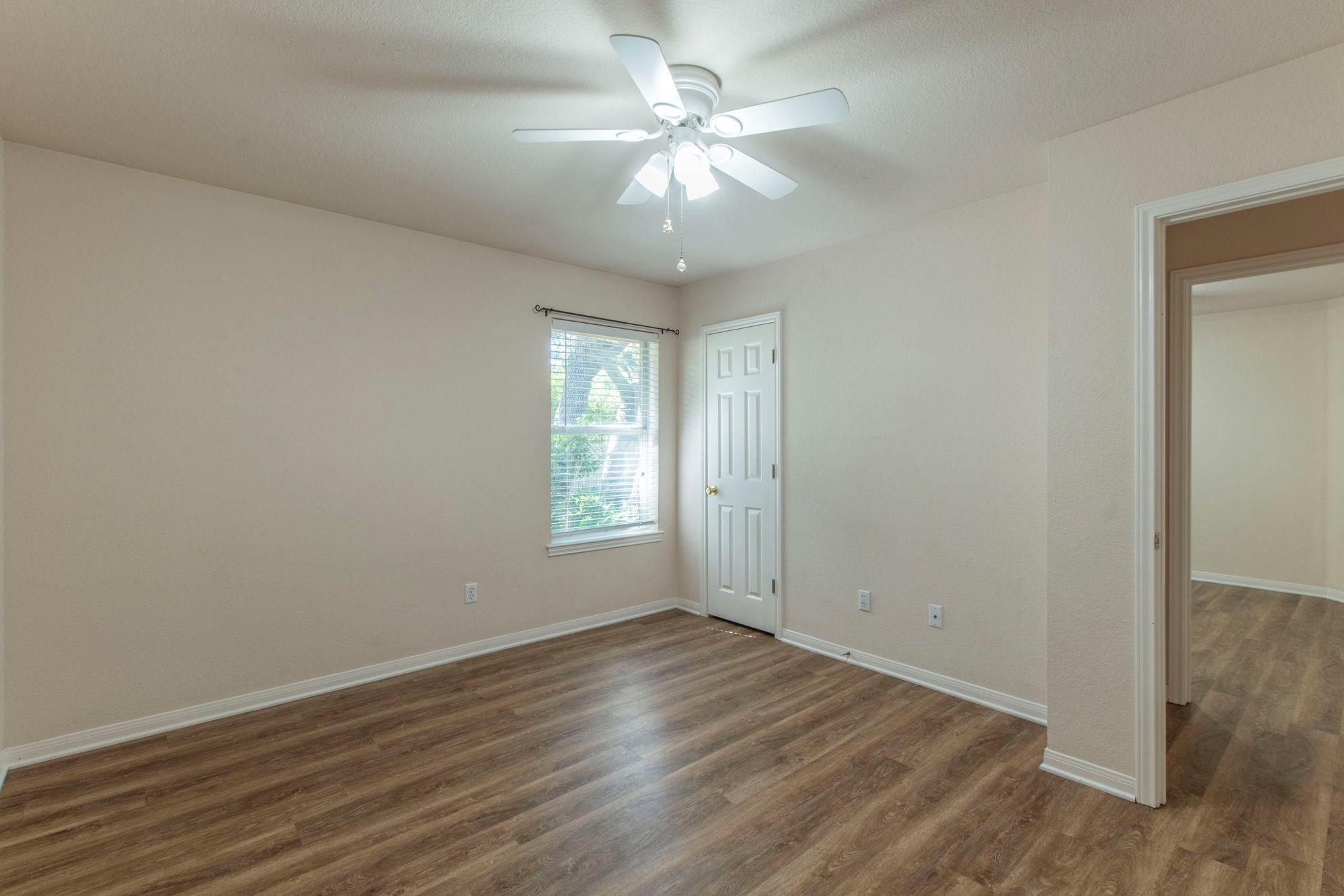 104 Jesse James Dr, Nolanville, TX 76559