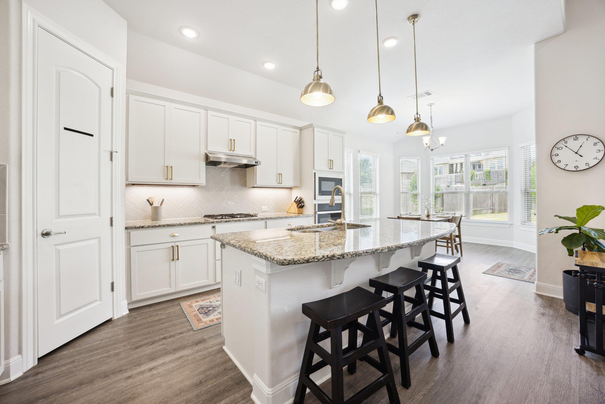 744 Founders Rdg, Dripping Springs, TX 78620