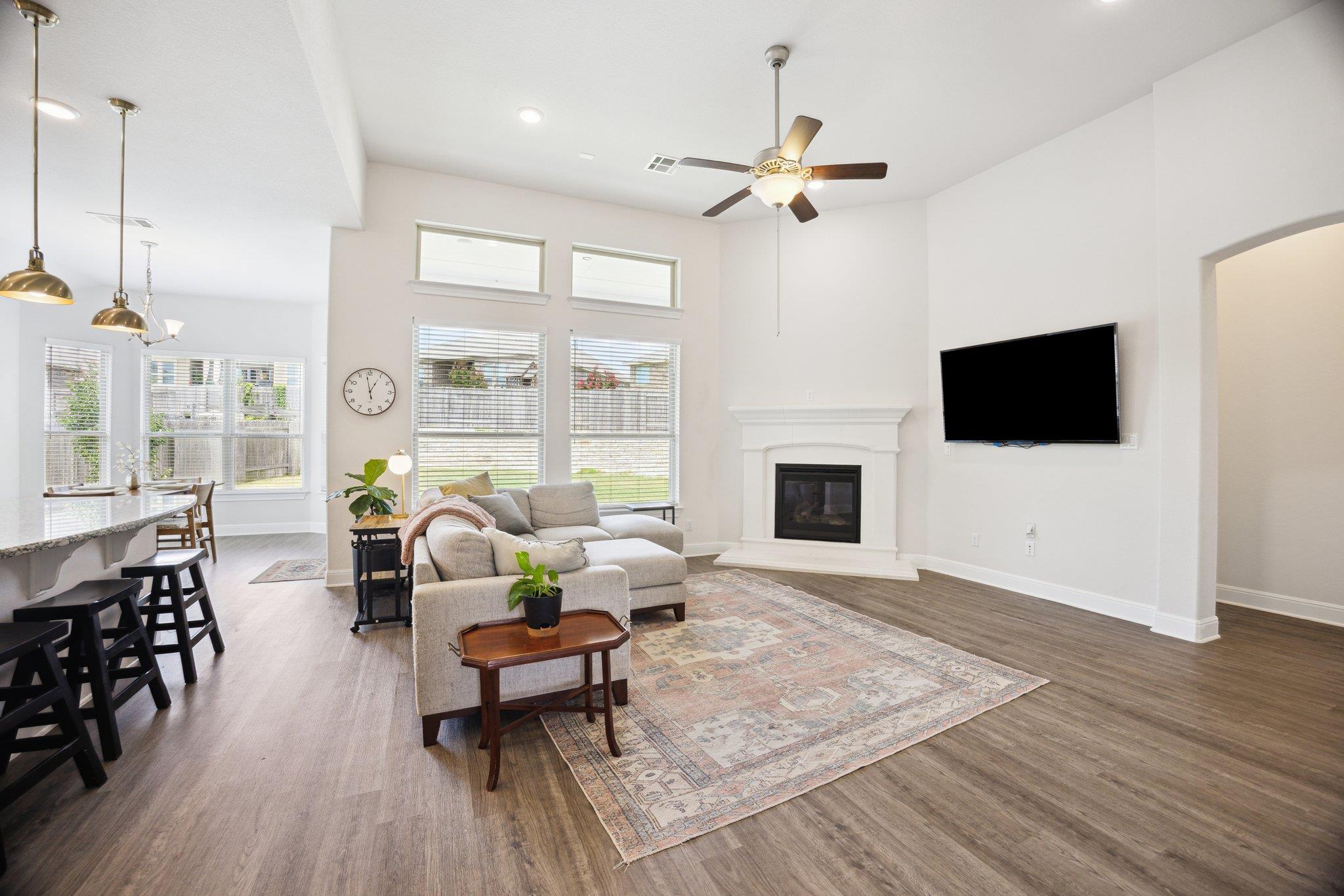 744 Founders Rdg, Dripping Springs, TX 78620