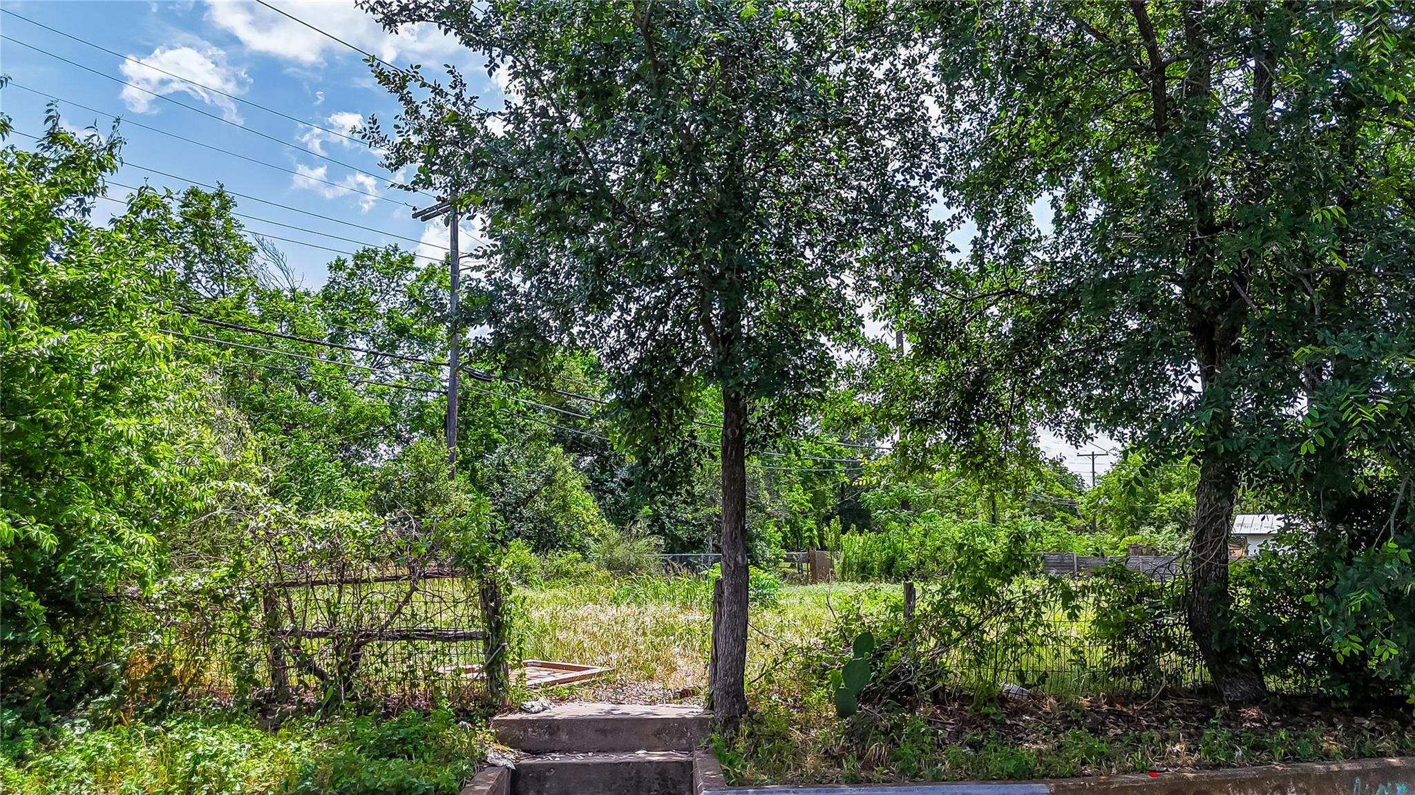 1405 Rosewood Ave, Austin, TX 78702