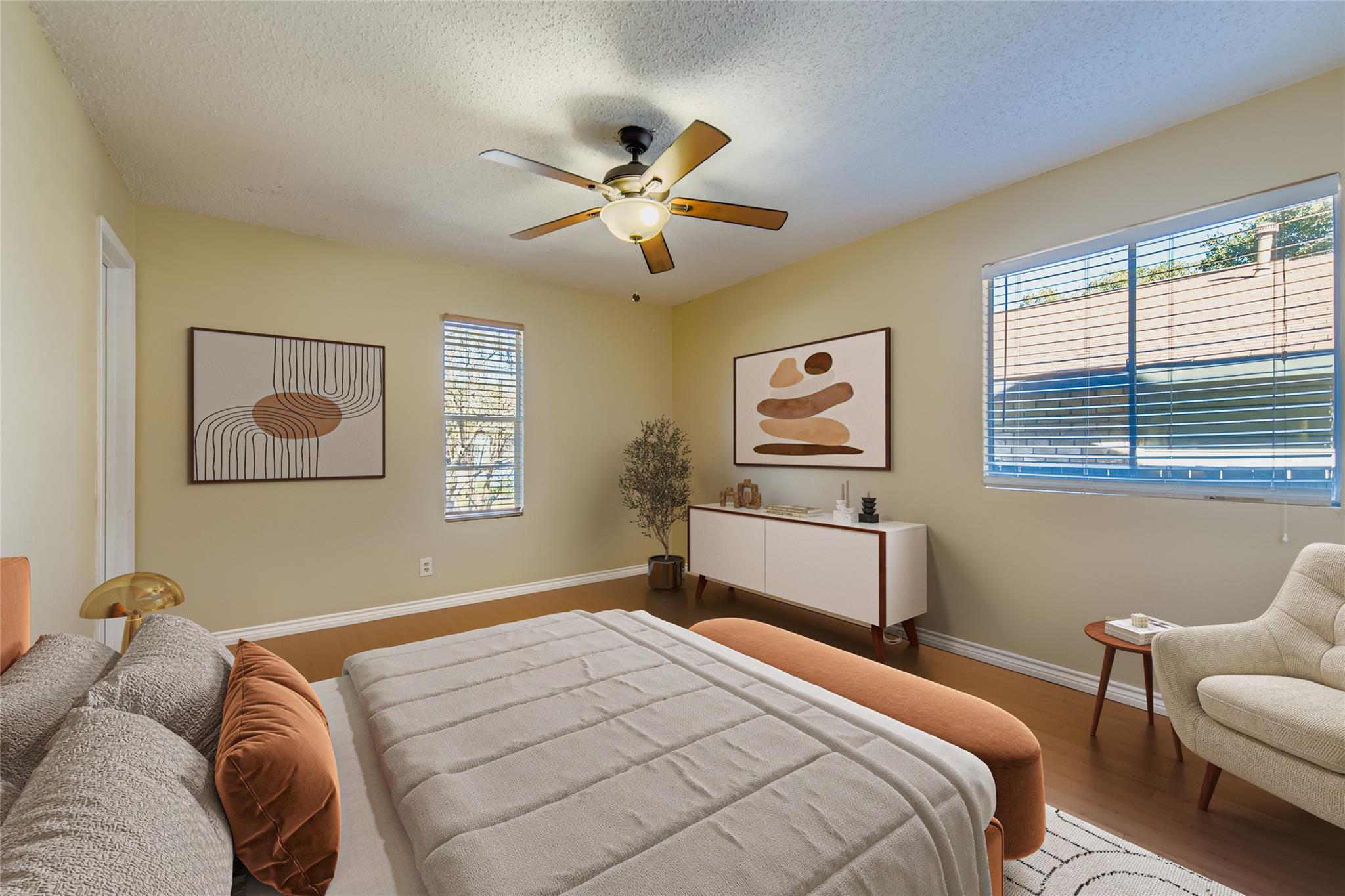 7901 Croftwood Dr, Austin, TX 78749