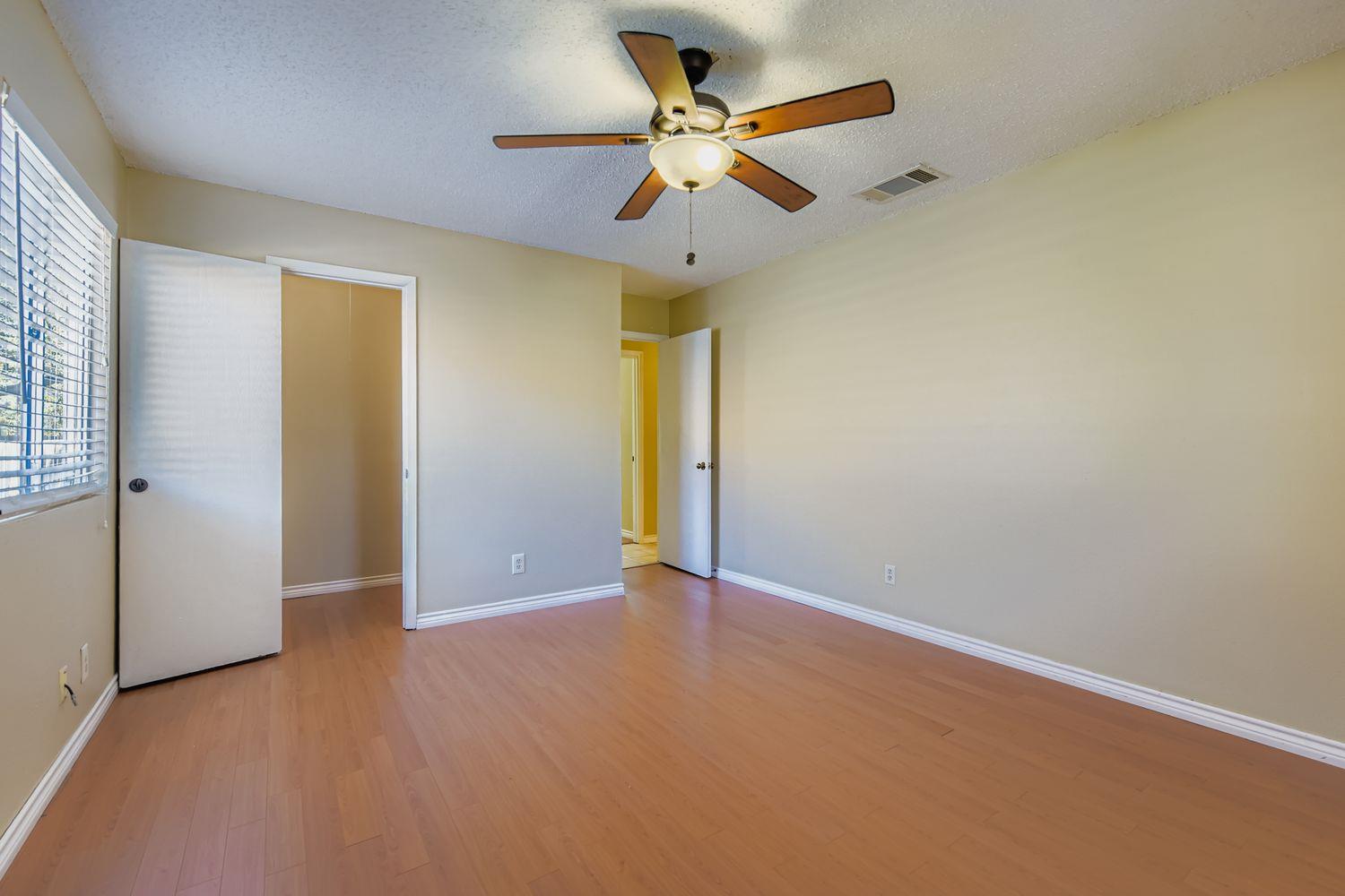 7901 Croftwood Dr, Austin, TX 78749