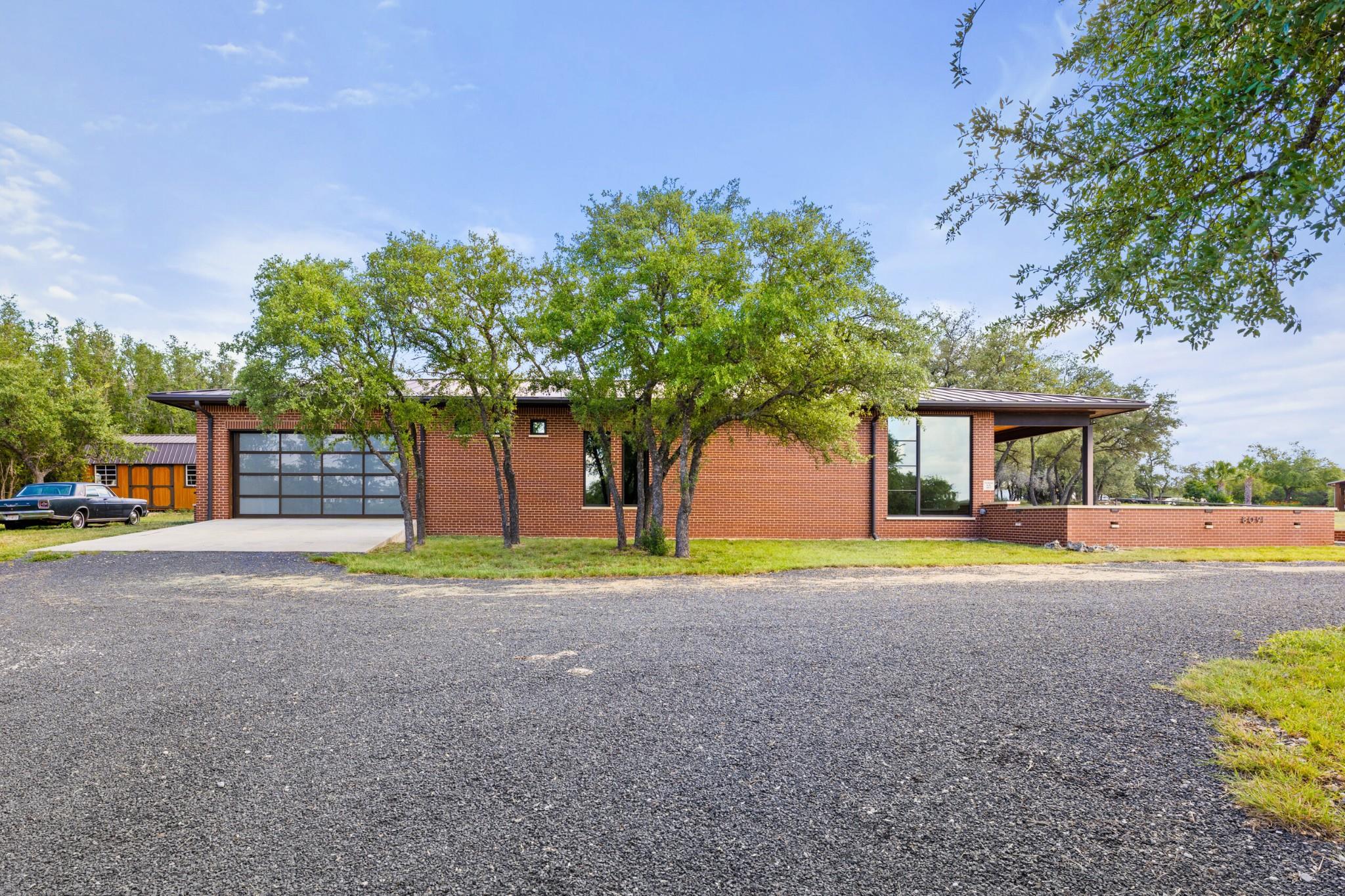 8091 Miller Creek Loop, Johnson City, TX 78636