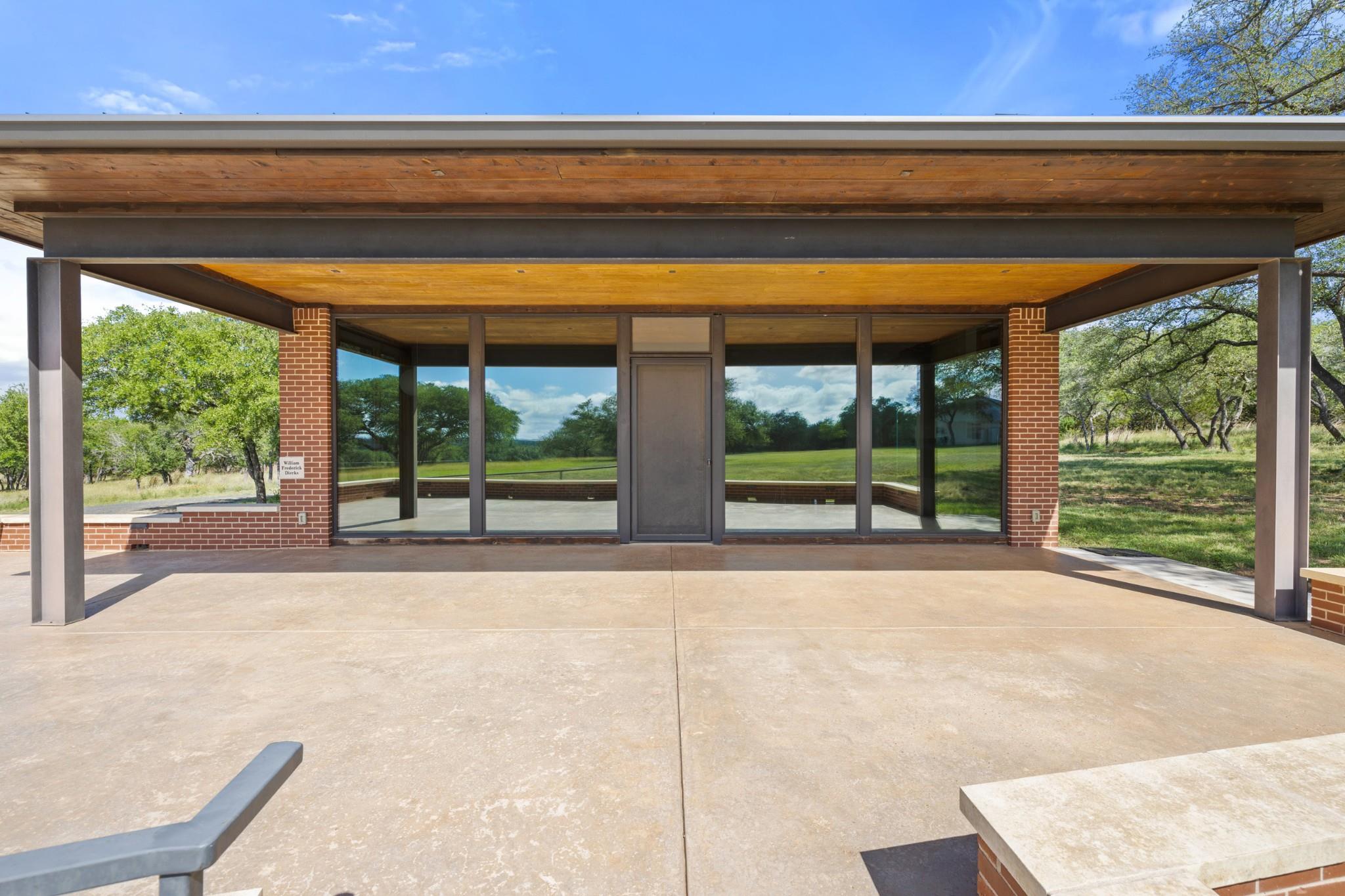 8091 Miller Creek Loop, Johnson City, TX 78636
