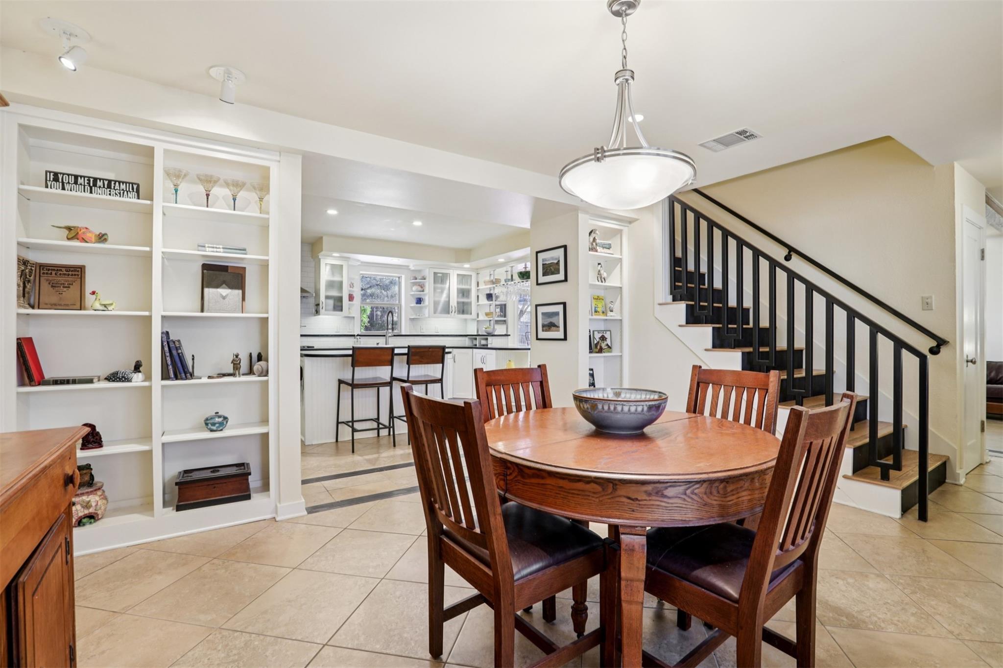 6804 Bayridge Ter, Austin, TX 78759