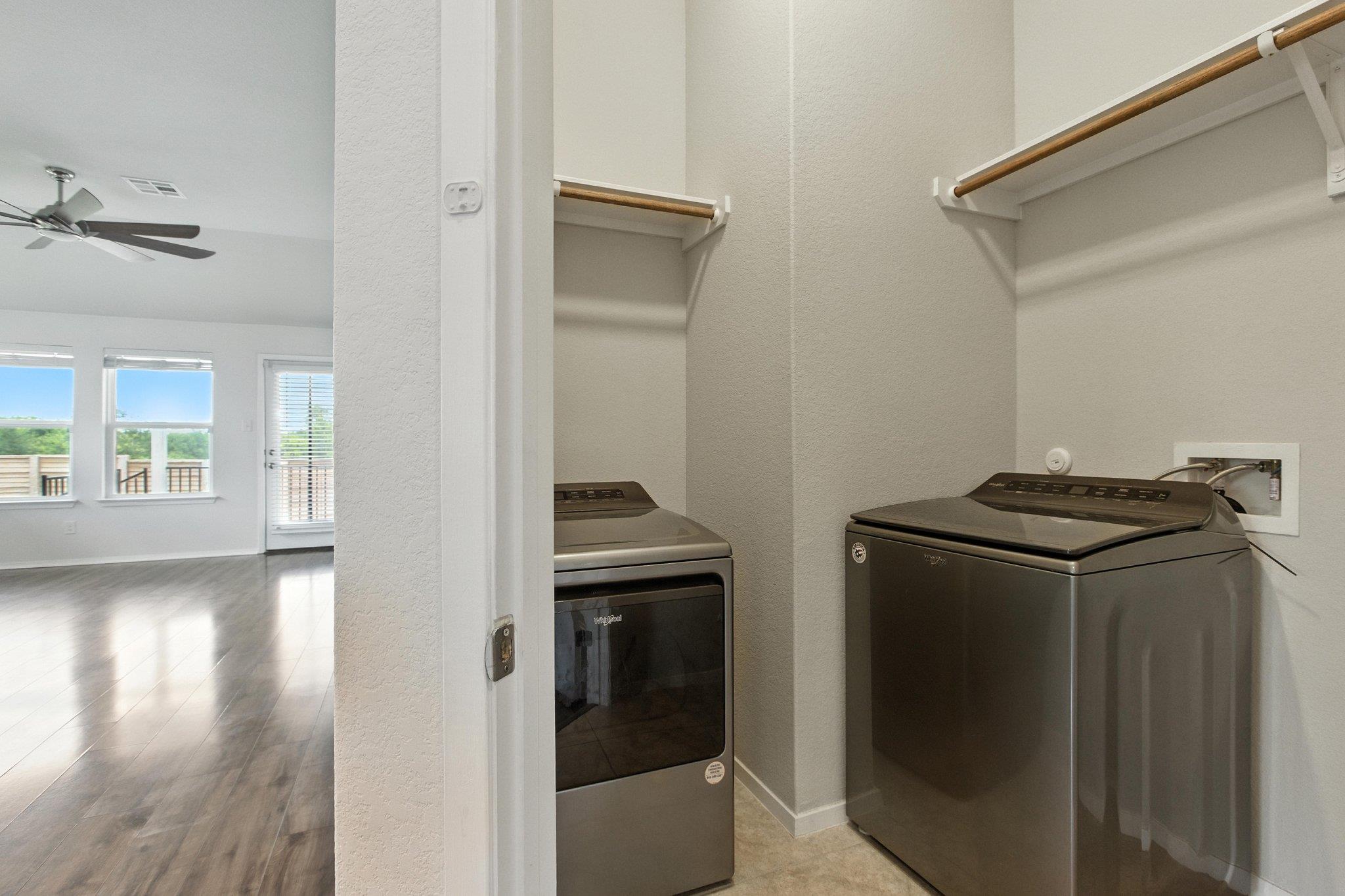 337 Spiny Lizard Ln, San Marcos, TX 78666