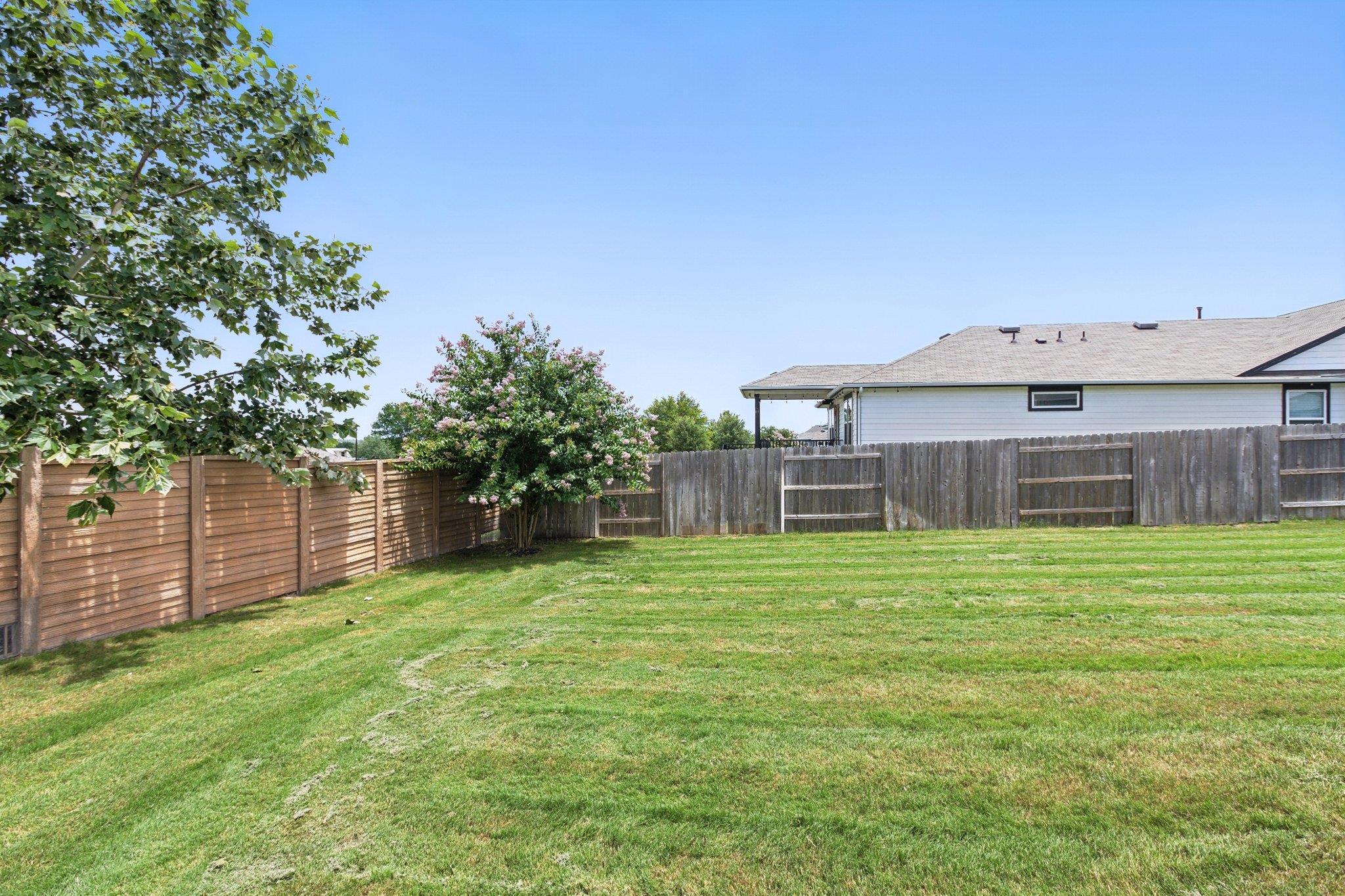 337 Spiny Lizard Ln, San Marcos, TX 78666