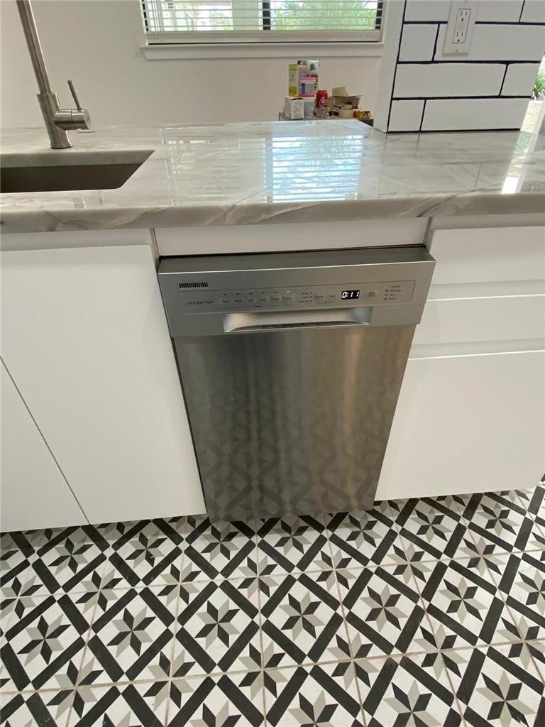 2605 Enfield Rd # 109, Austin, TX 78703