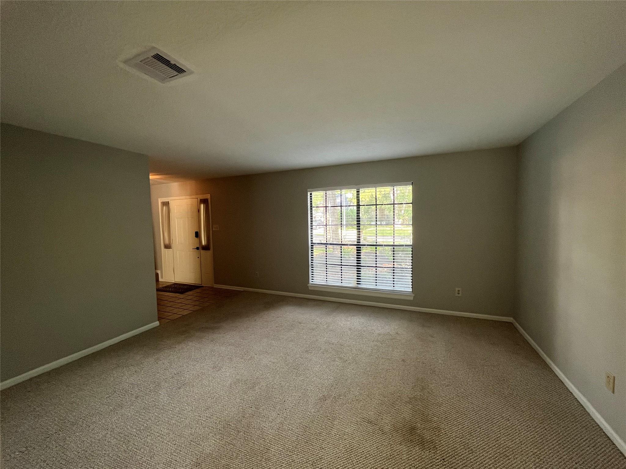 5622 Maple Square Dr, Houston, TX 77339