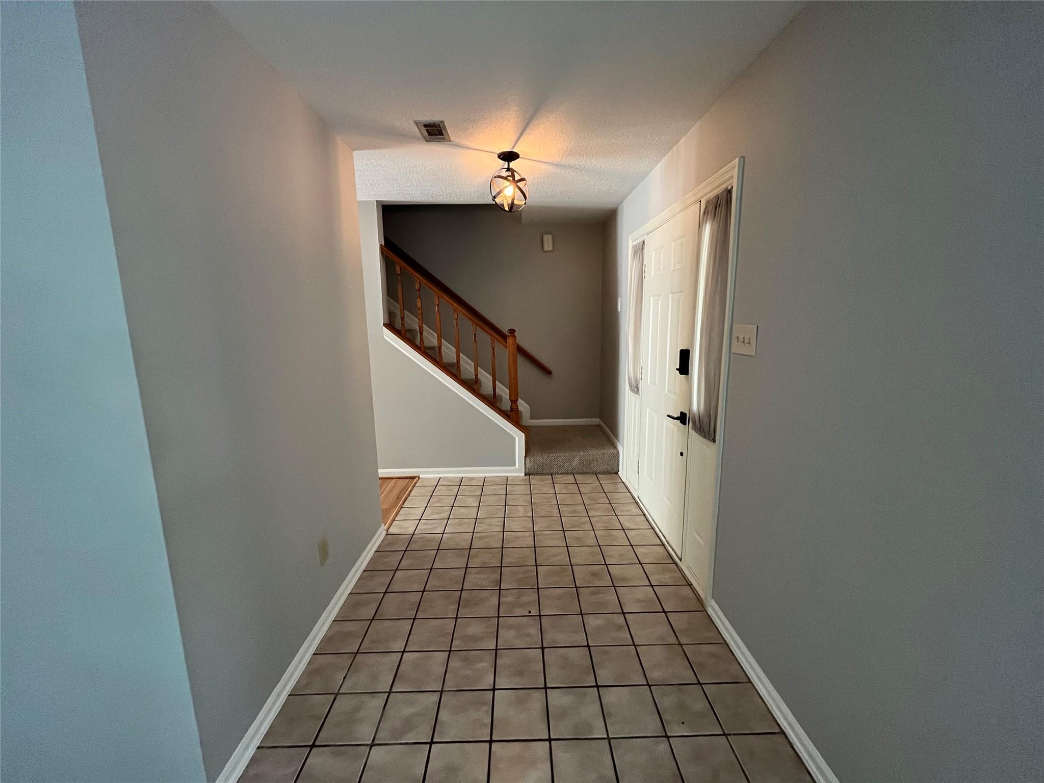 5622 Maple Square Dr, Houston, TX 77339