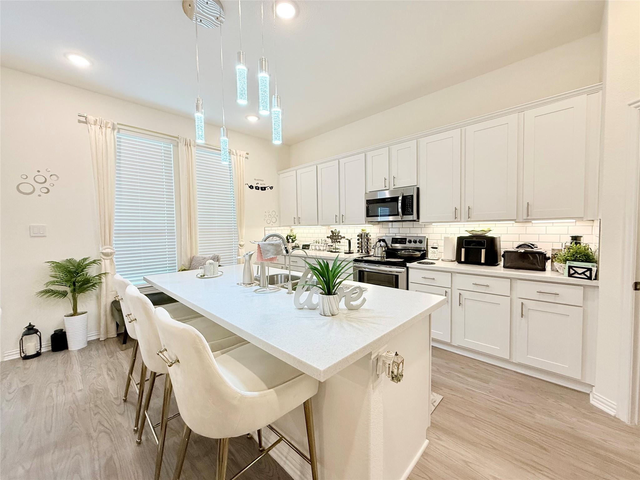 1336 Morning View Rd, Georgetown, TX 78628
