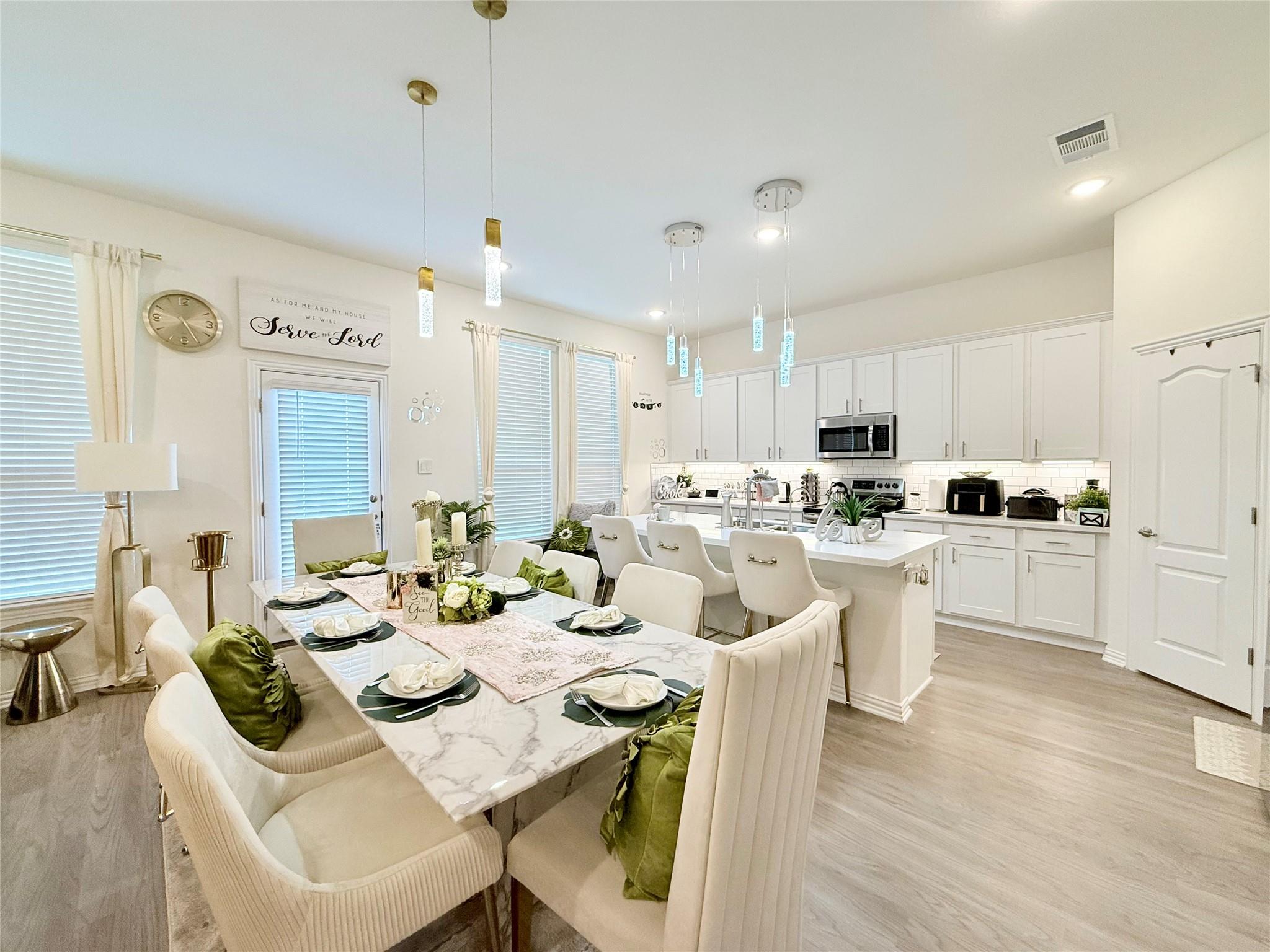 1336 Morning View Rd, Georgetown, TX 78628