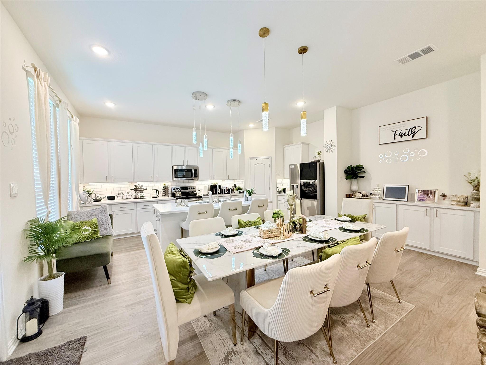 1336 Morning View Rd, Georgetown, TX 78628