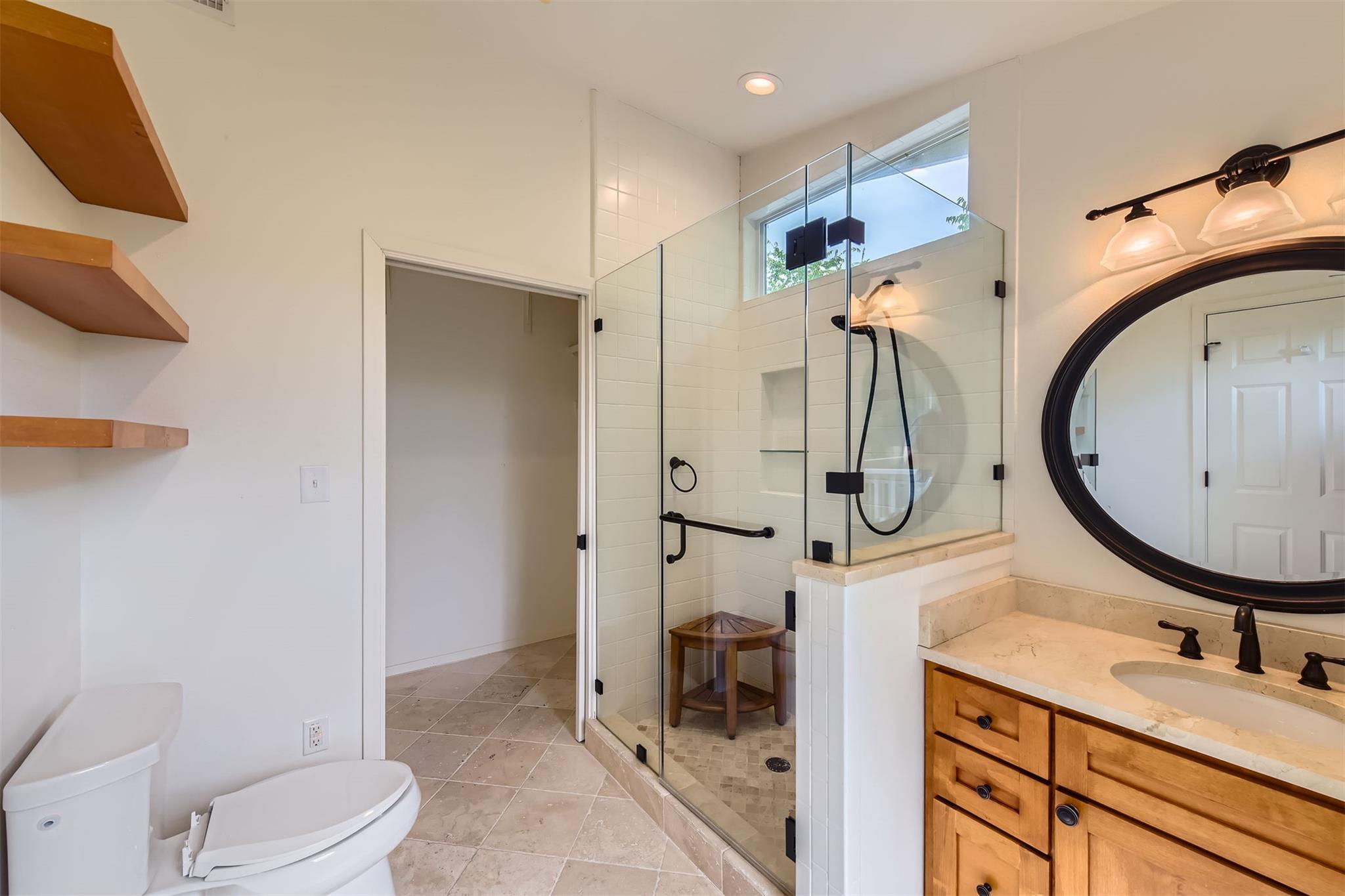 1901 Cresthaven Dr, Austin, TX 78704