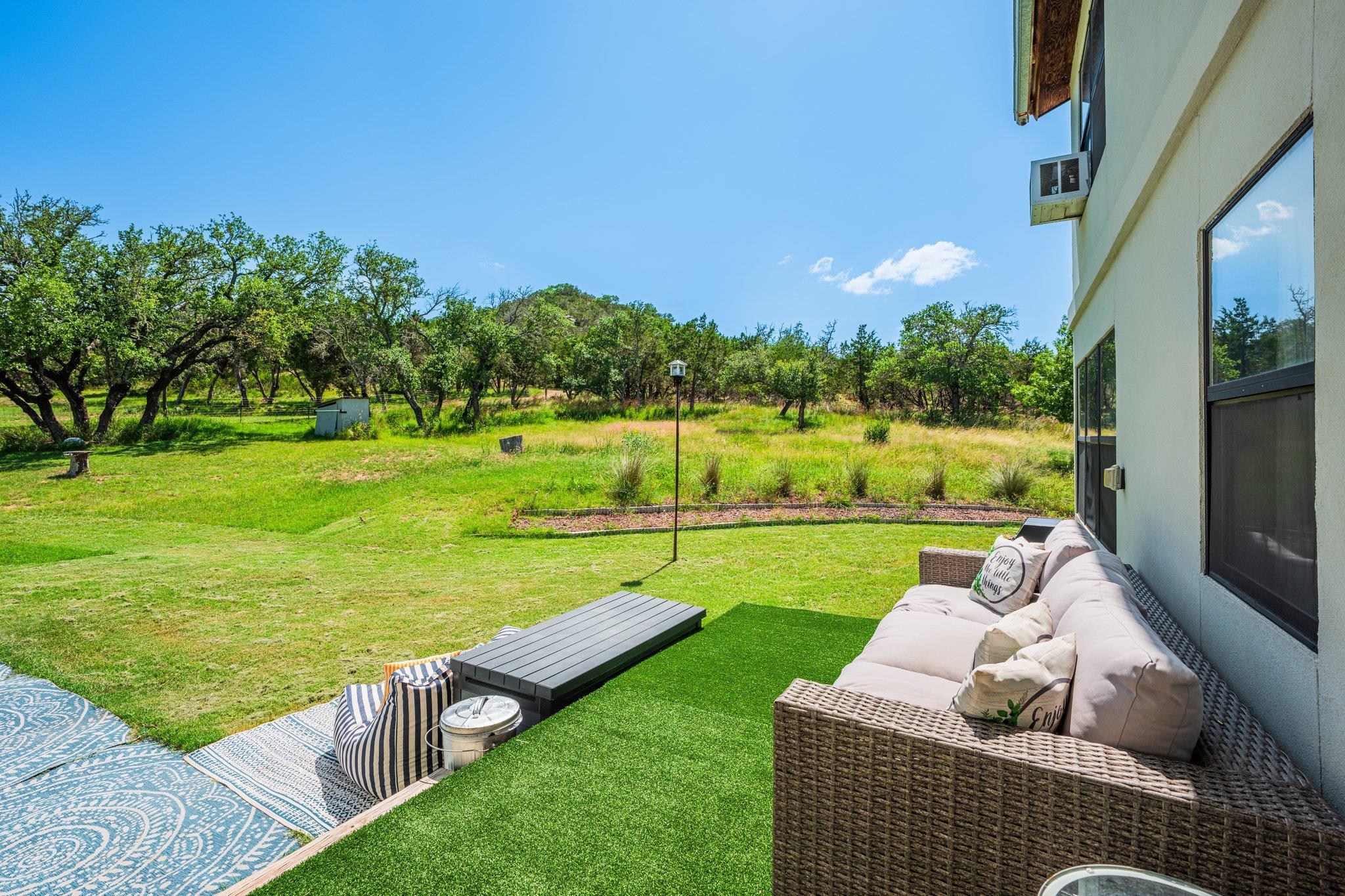 362 Oak Haven Rd, Fredericksburg, TX 78624