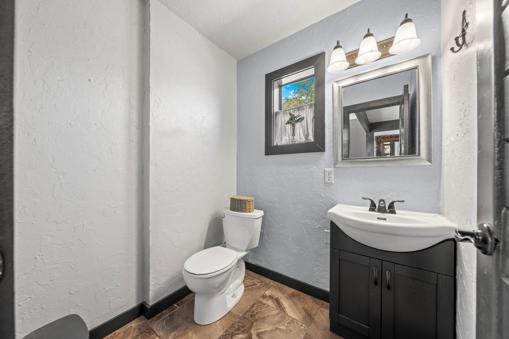 362 Oak Haven Rd, Fredericksburg, TX 78624