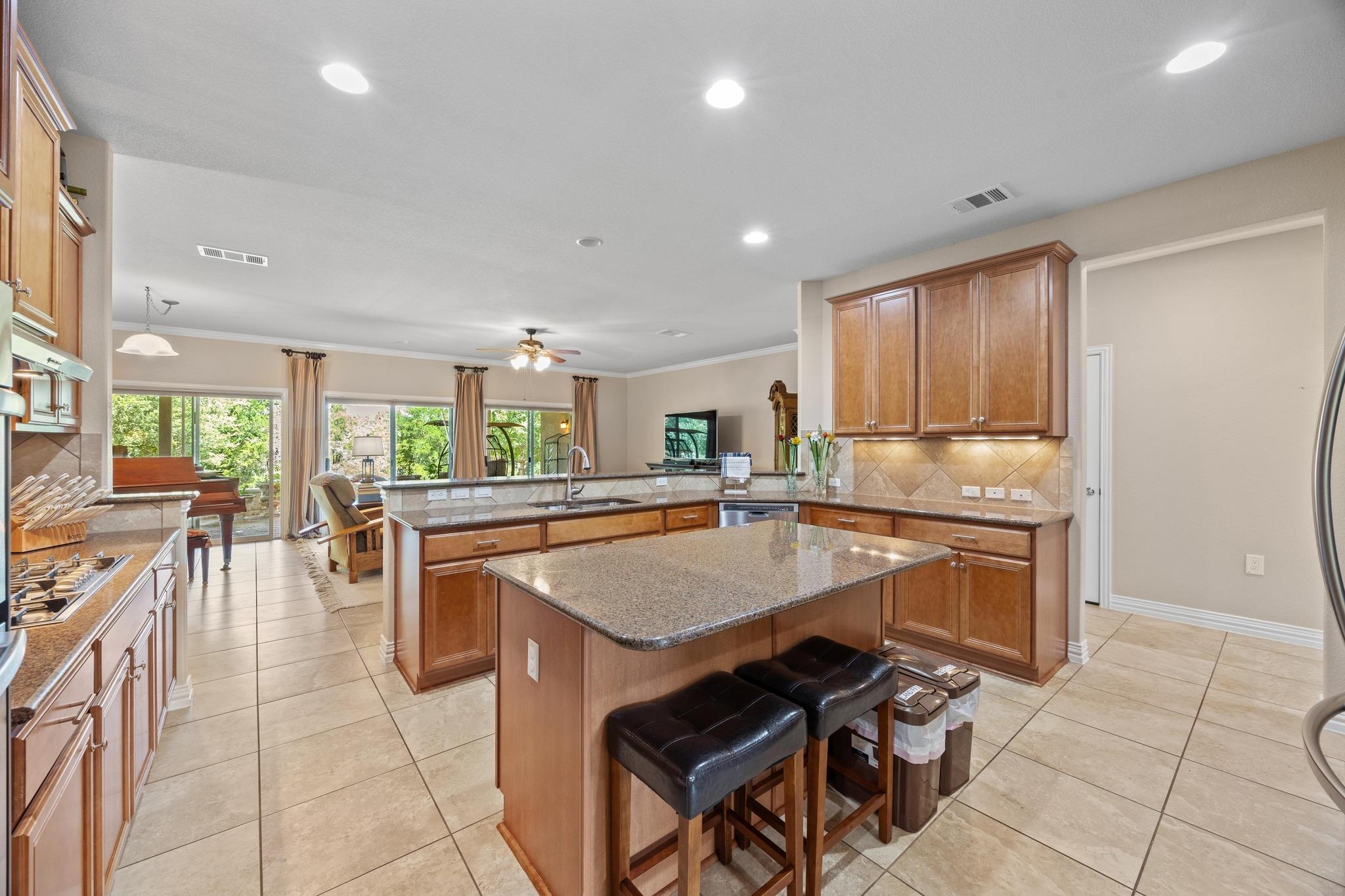 304 Pipe Creek Ln, Georgetown, TX 78633